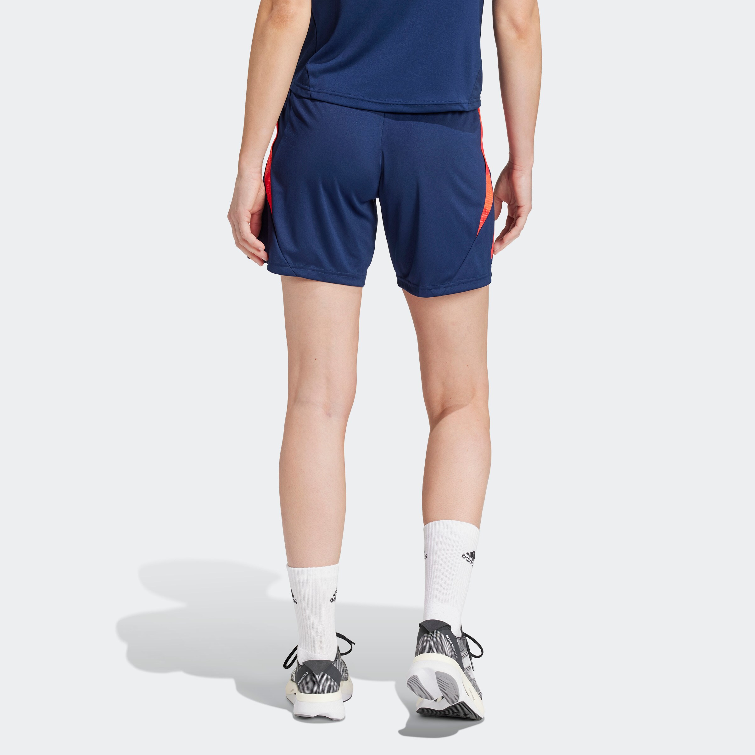 Manchester United Womens Training Tiro 24 Shorts Blue Detail [2-5]