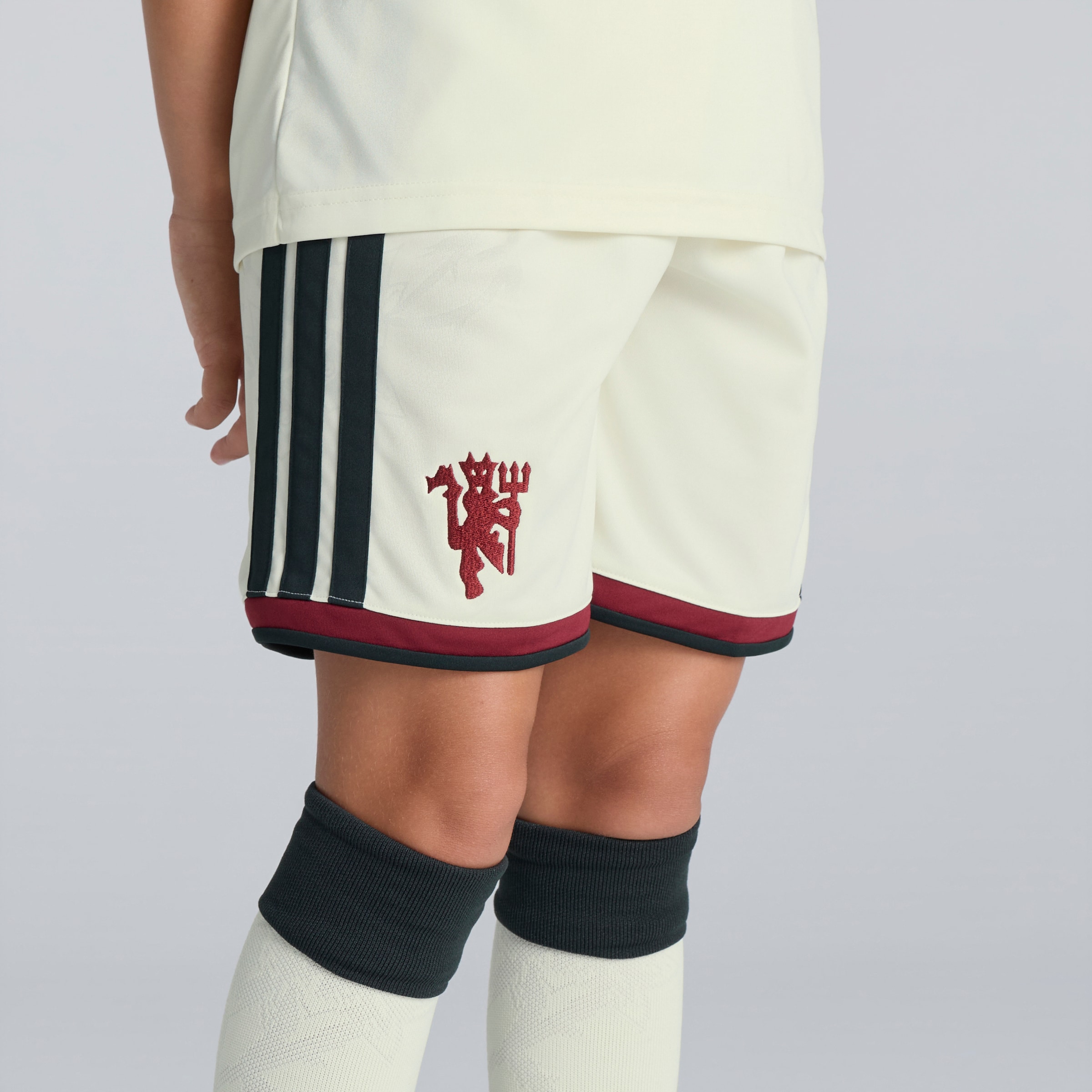 Manchester United Kids 26/27 Third Shorts Cream Beige
