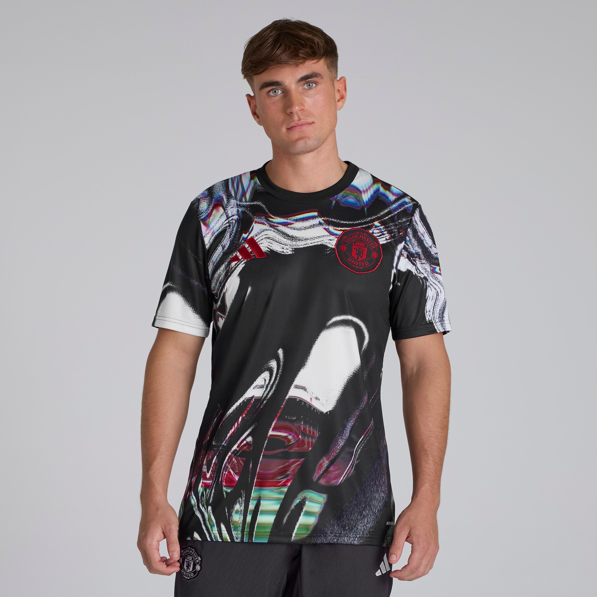 Manchester United 25/26 Pre Match Jersey Black