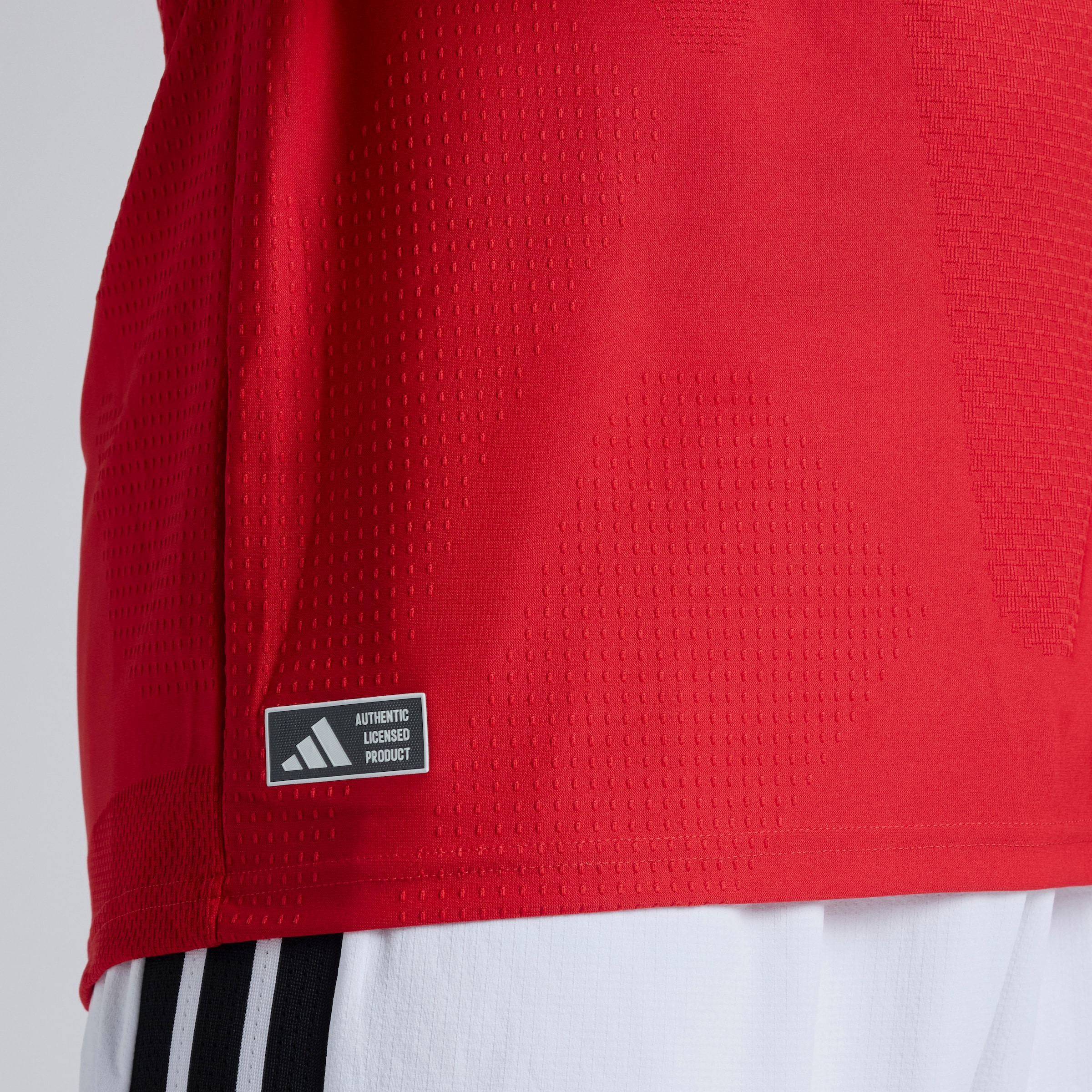 Manchester United 26/27 Home Authentic Jersey Rouge Détail [6-6]