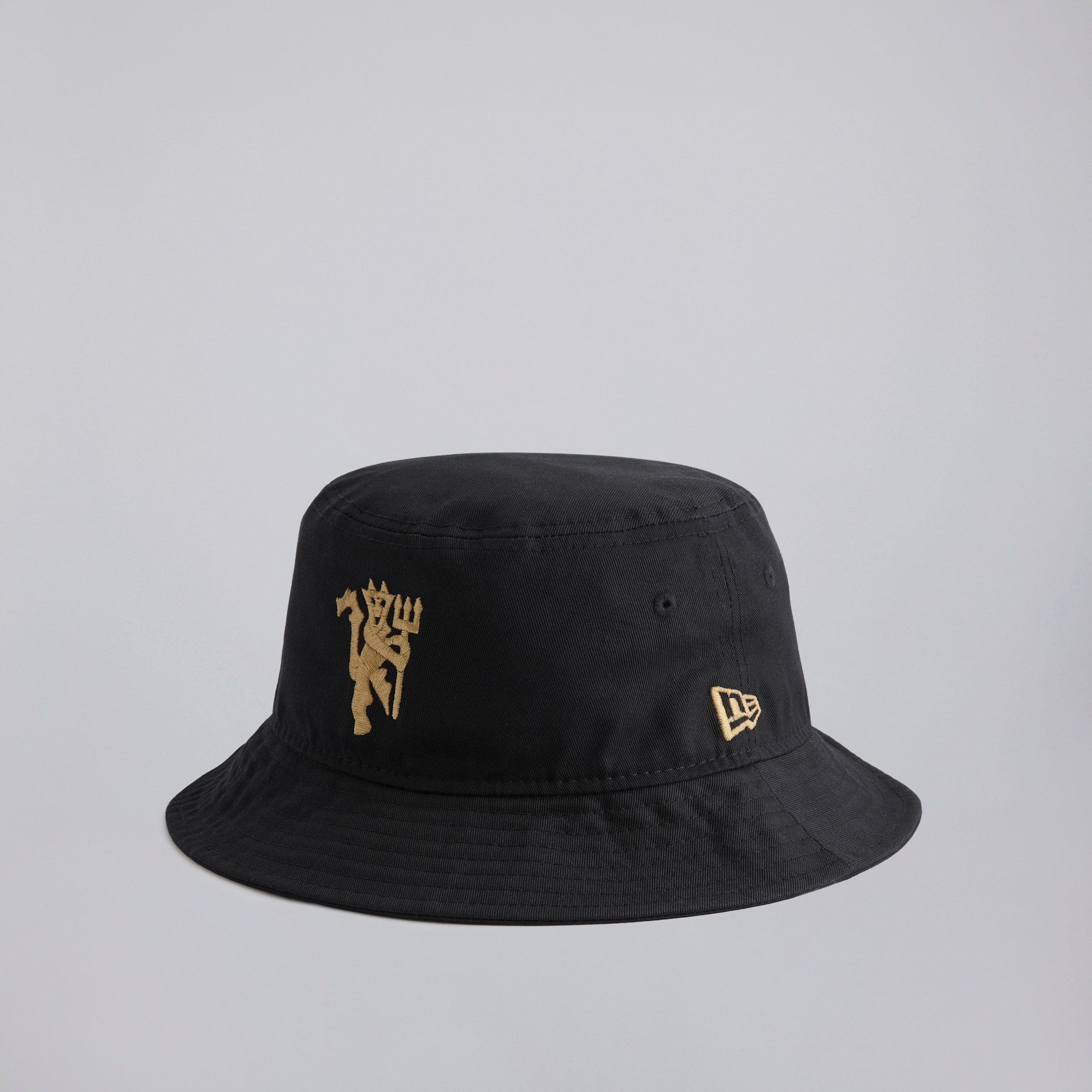 Manchester United x New Era Gold Devil Bucket Hat Navy Navy blue 세부 사항 [3-5]