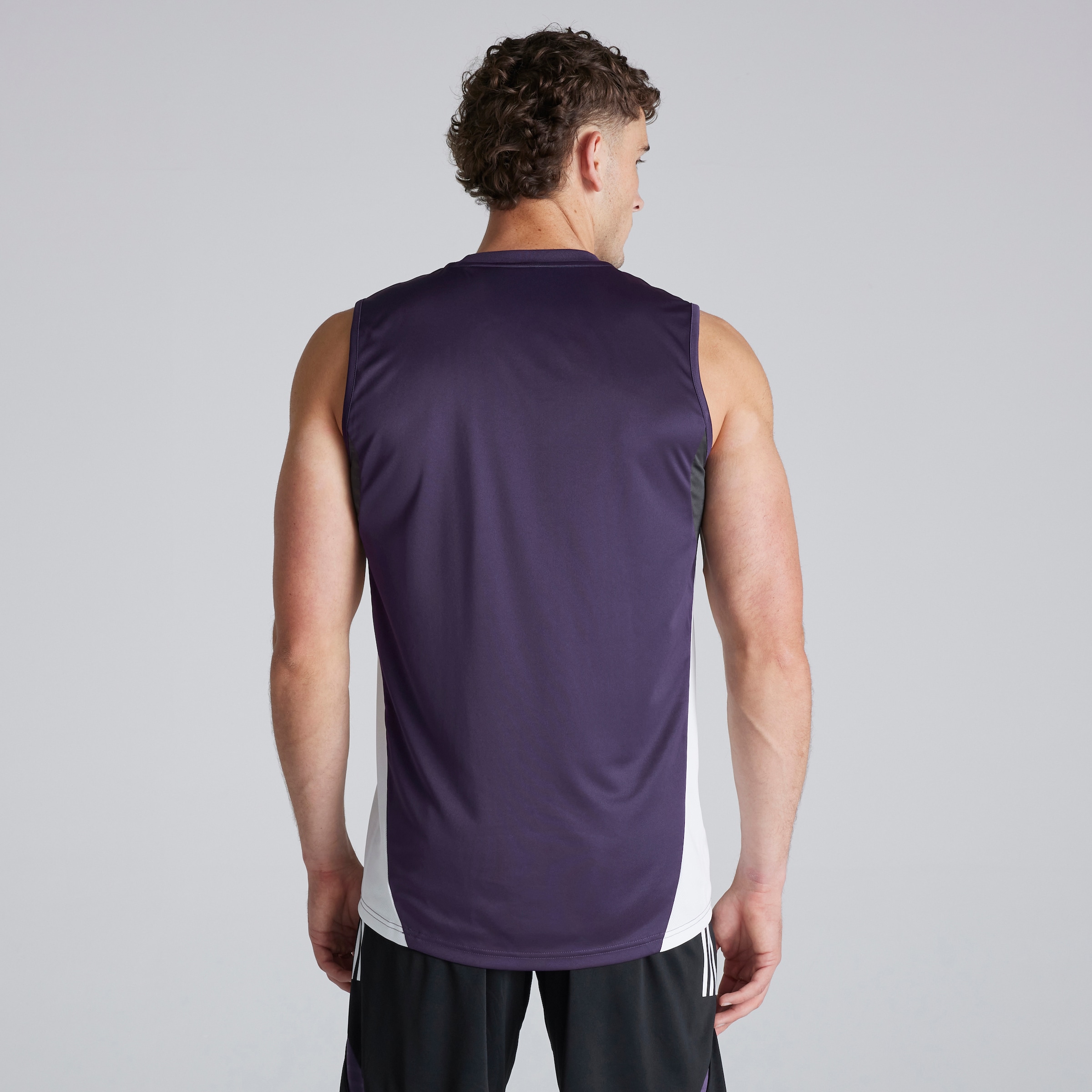 Buy Manchester United Tiro 25 Competition Sleeveless Jersey