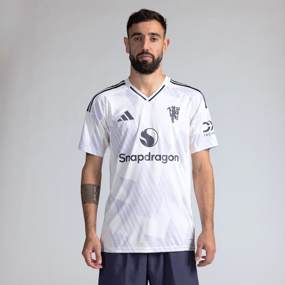 Manchester United 25/26 Away Jersey White