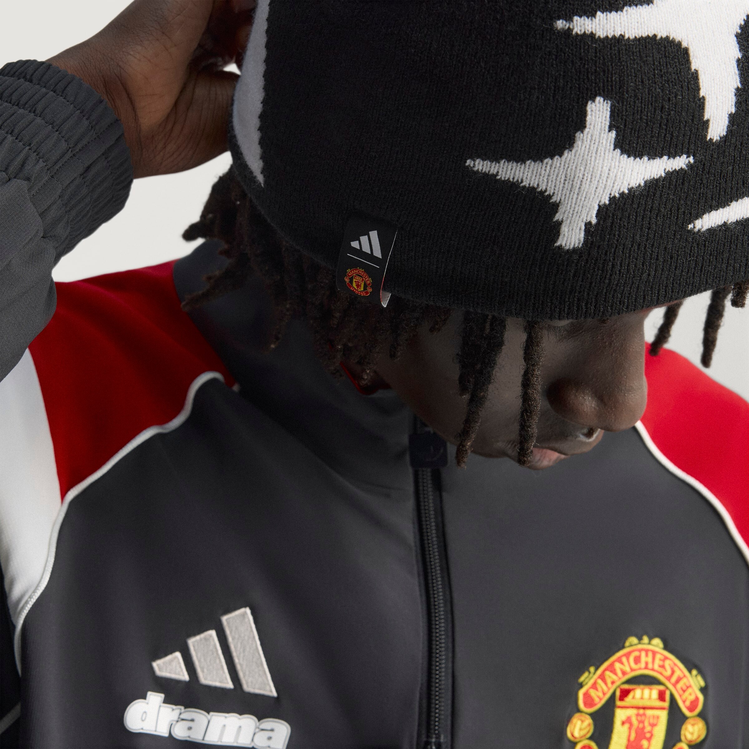 Manchester United x Drama Call Beanie Black Detail [2-8]