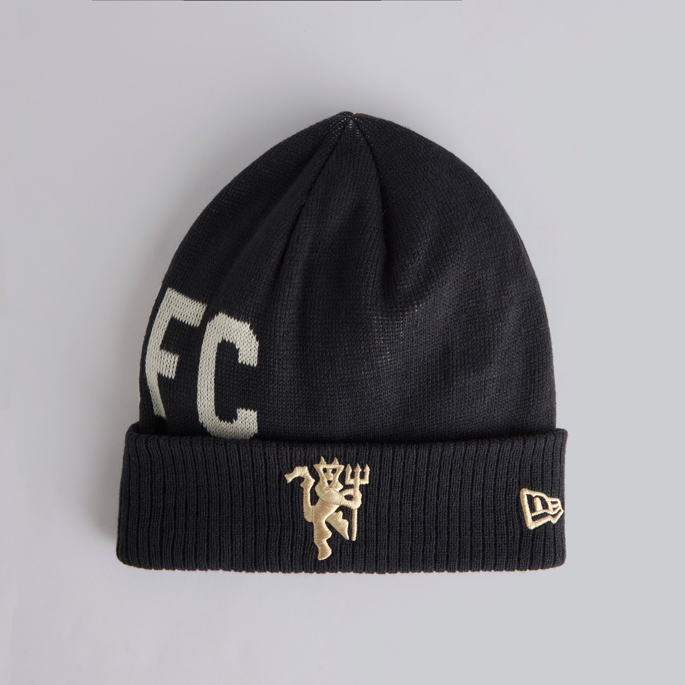 Manchester United x New Era Contrast Devil Beanie Navy Navy blue