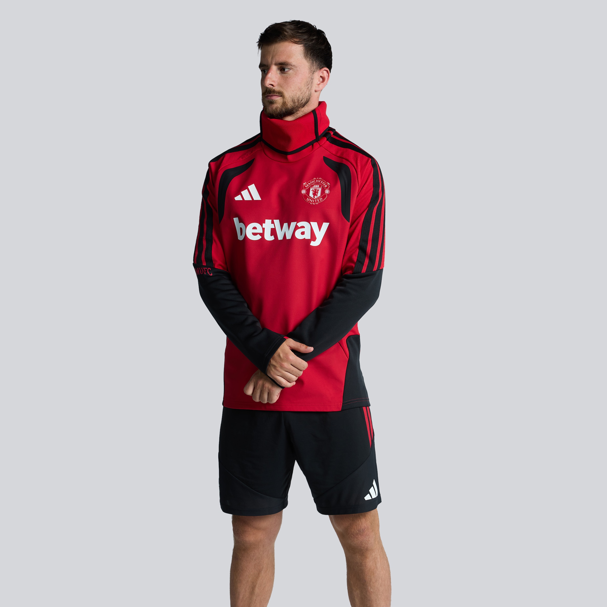 Manchester United 26/27 Training Tiro Authentic Warm Top Red (Sponsored) Red Detail [3-6]