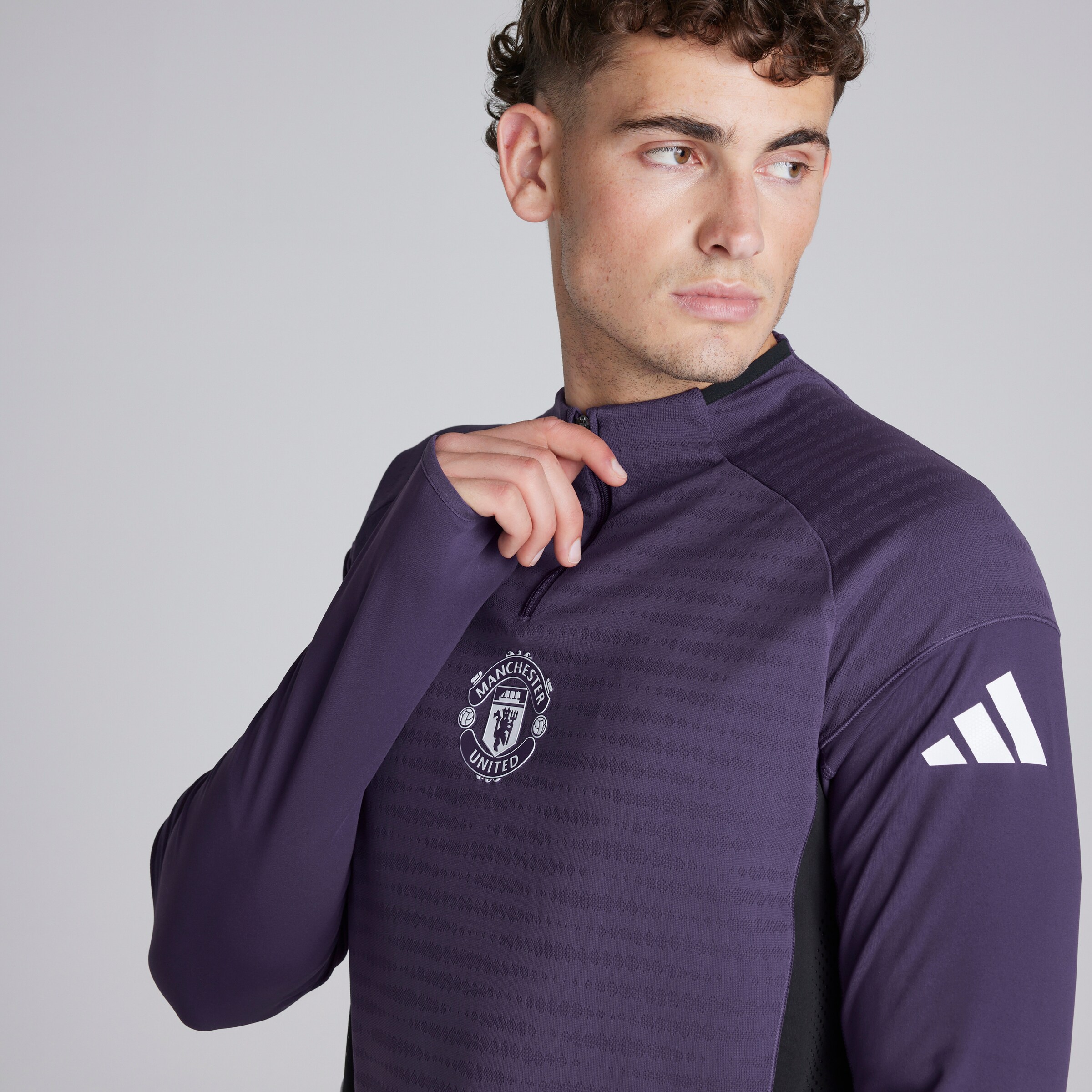 ADIDAS Manchester United Tiro 25 タンクトップ Buy Manchester United Tiro 25 Competition Sleeveless Jersey