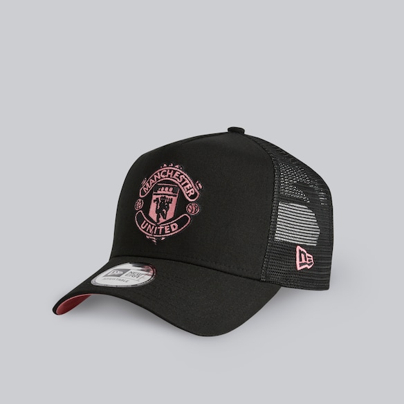 Manchester United x New Era Neon Crest Trucker Cap Black Black