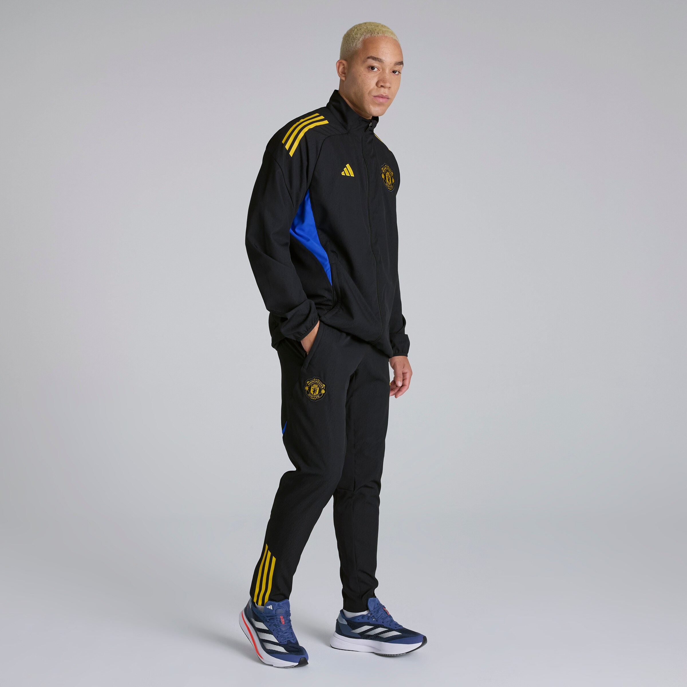 Manchester United Tiro 25 Competition Presentation Tracksuit Bottoms 黑色 细节 [3-6]