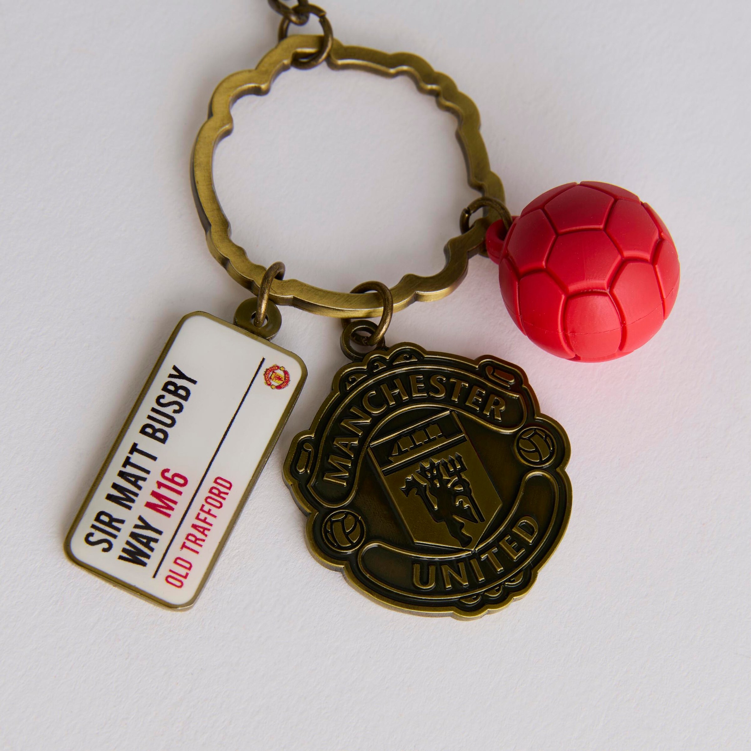 Manchester United Crest Charm Keyring Multi Multi Detail [4-4]