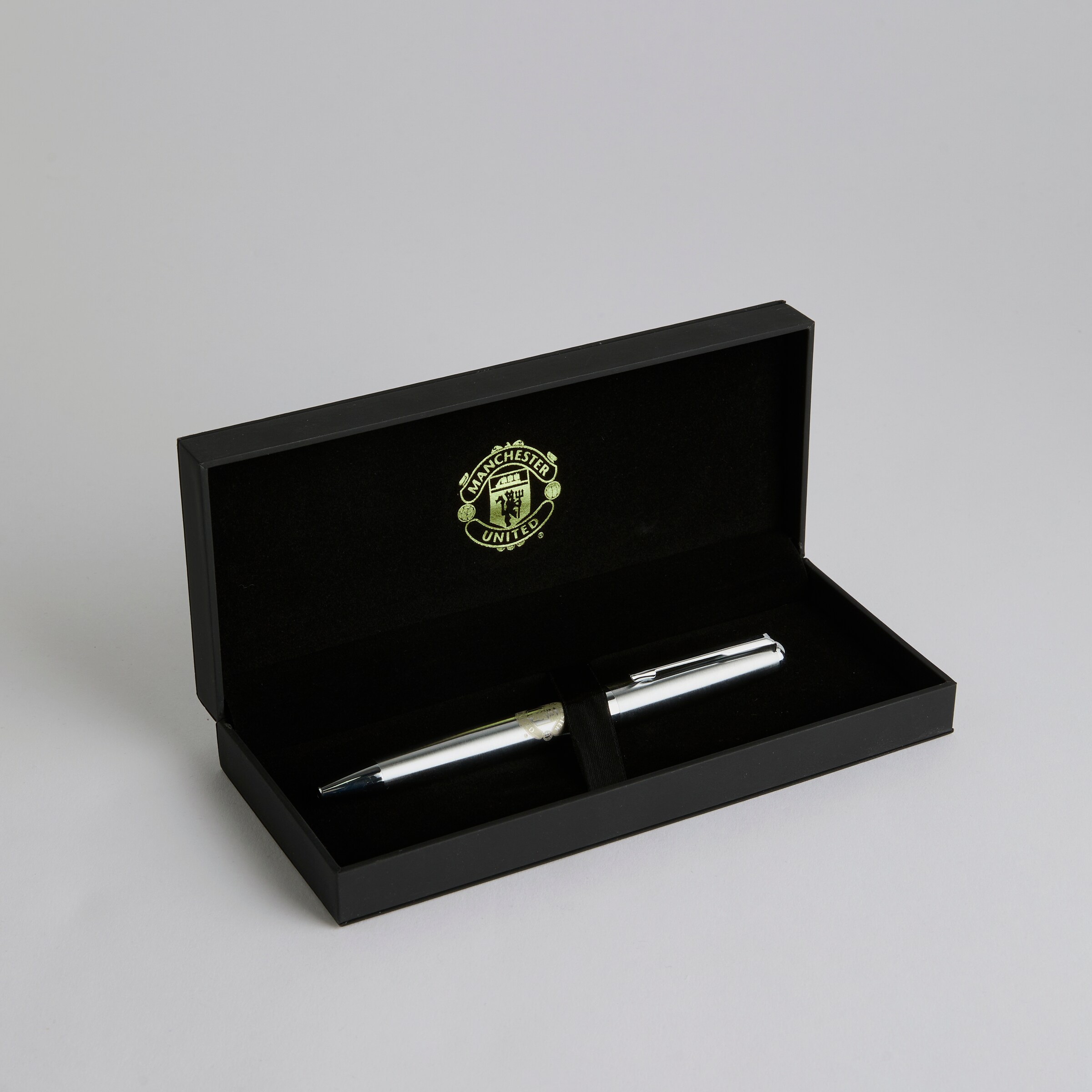 Manchester United Pen Gift Box Black Black Detail [2-4]