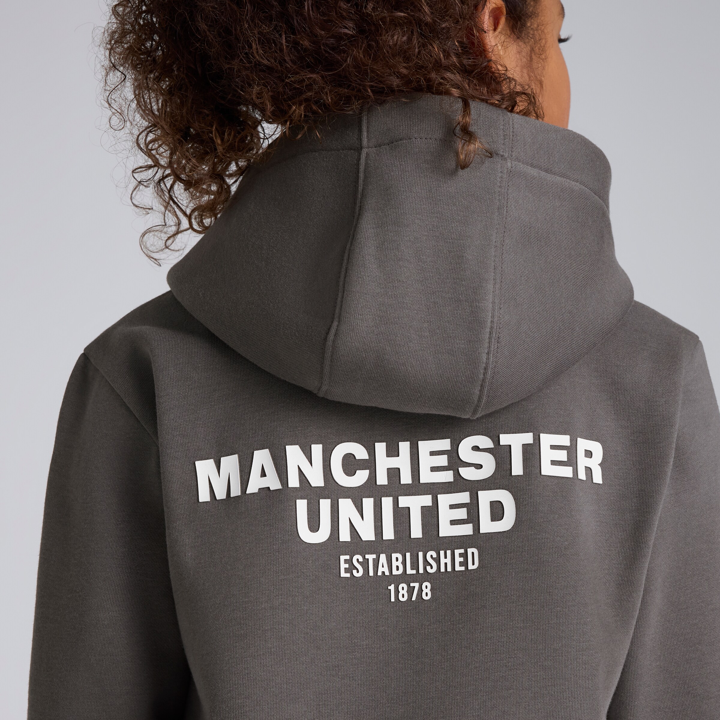 Manchester United Kids Back Print Overhead Hoodie Slate Grey Detail [6-6]