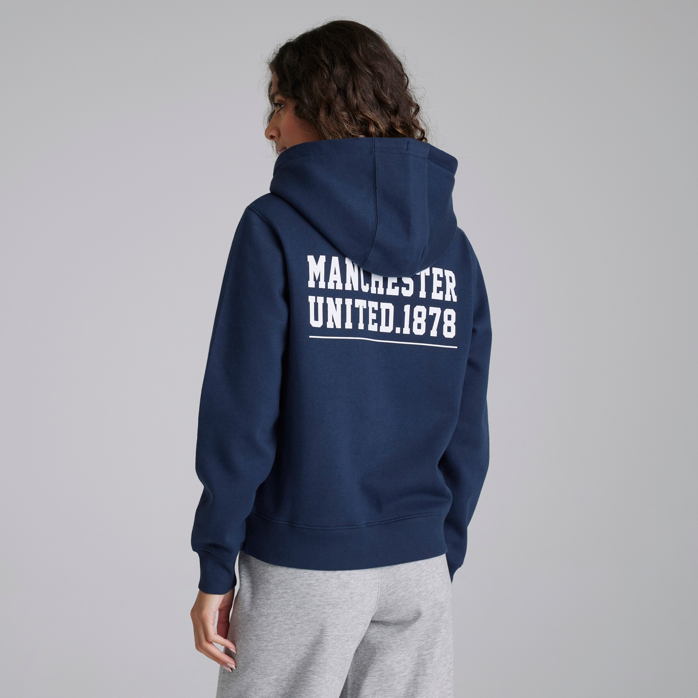 Manchester United Womens Varsity Back Print Overhead Hoodie Navy Navy blue Detail [2-5]