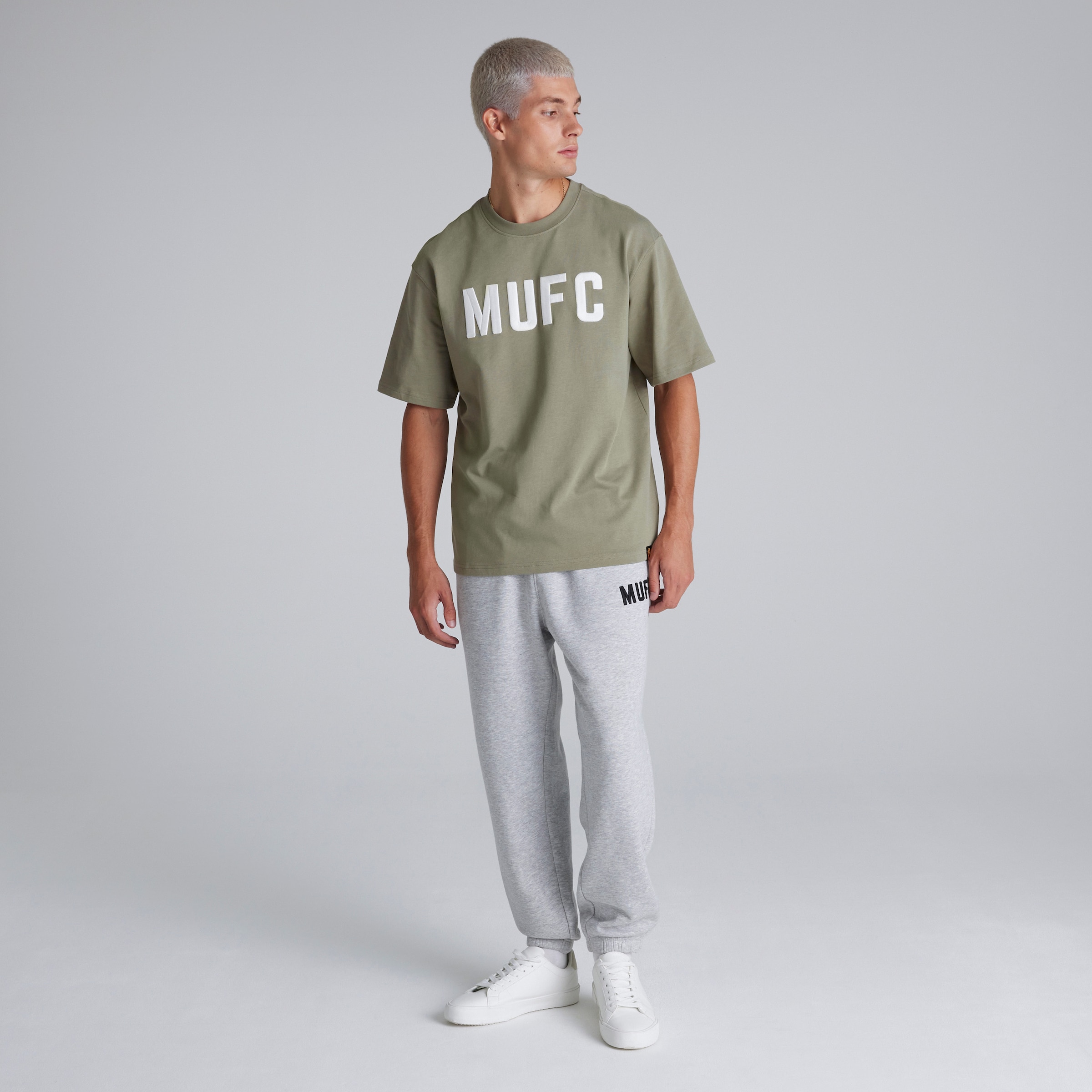 Manchester United Mens MUFC T-Shirt Green Green Detail [3-6]