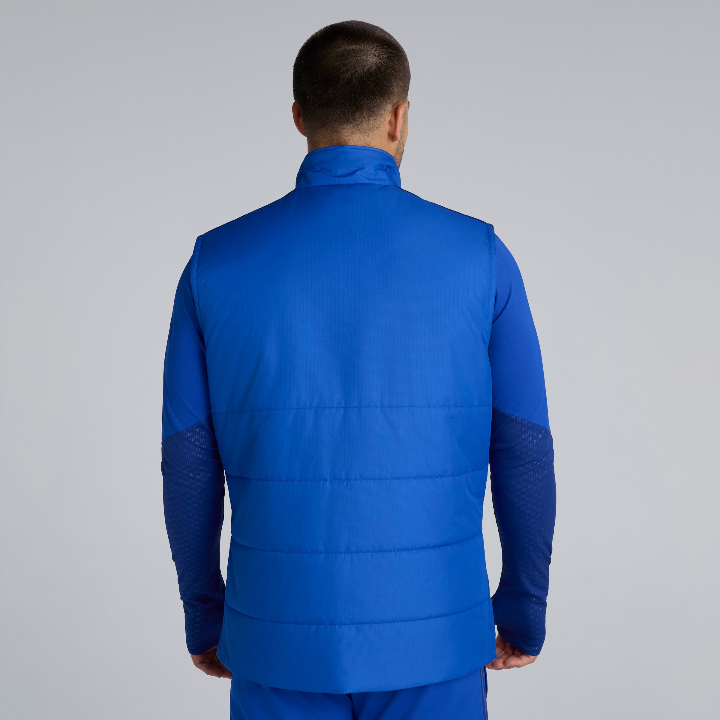 Manchester United 26/27 Cup Training Tiro Winterized Vest Blue 蓝色 细节 [2-7]