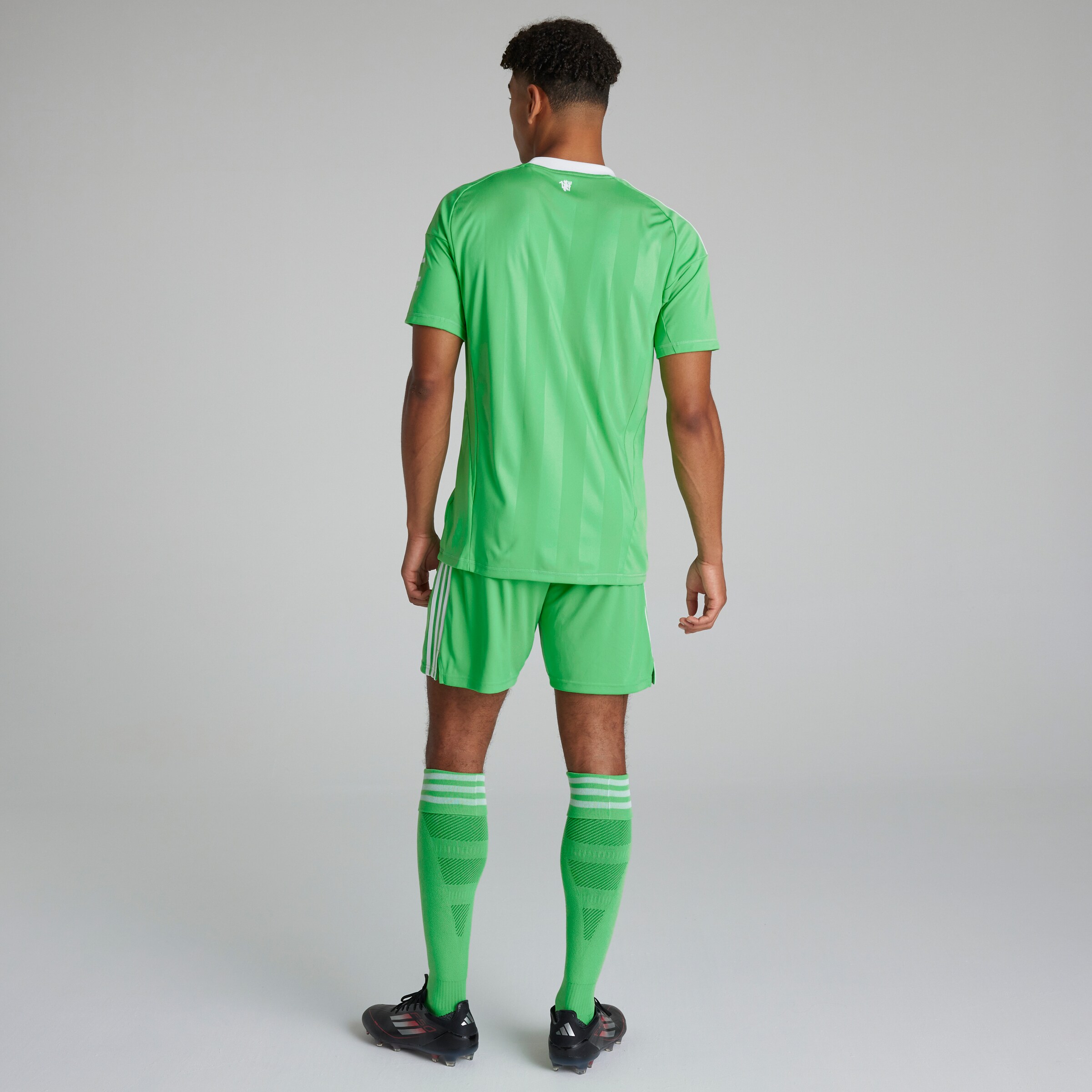 Manchester United 25/26 Mens Goalkeeper Shorts Green Green Detail [2-6]