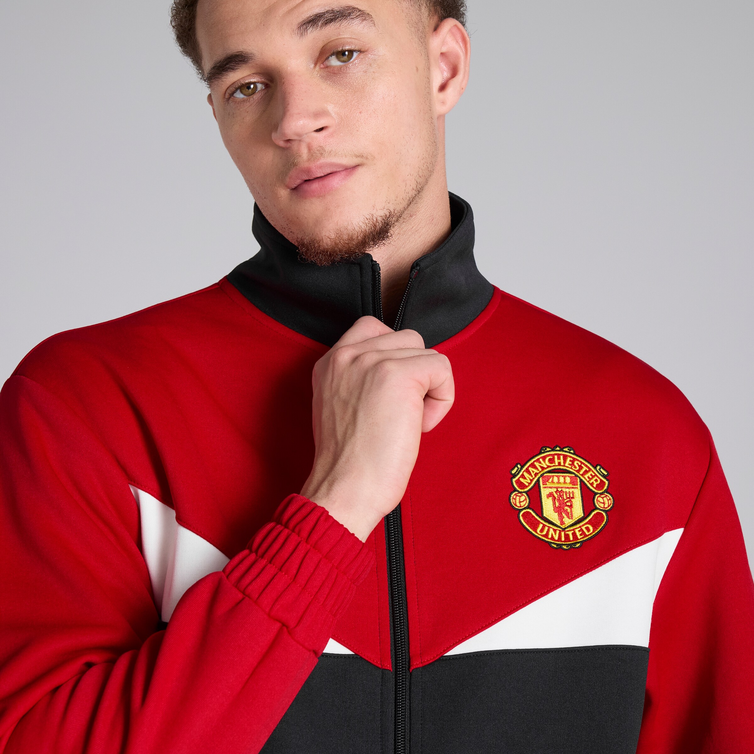 Manchester United Block Retro Track Jacket Red Red Detail [5-5]