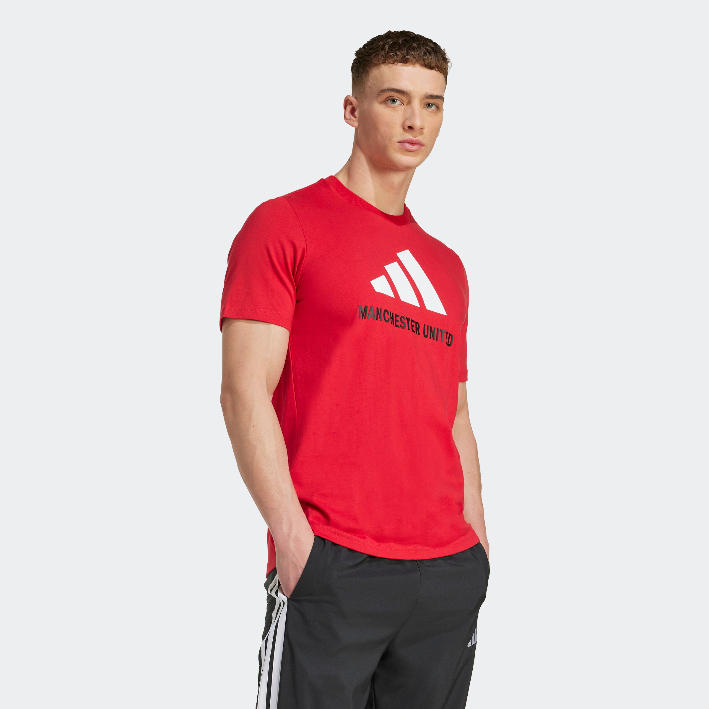 Manchester United x adidas Seasonal Graphic T-Shirt Rouge Détail [4-6]