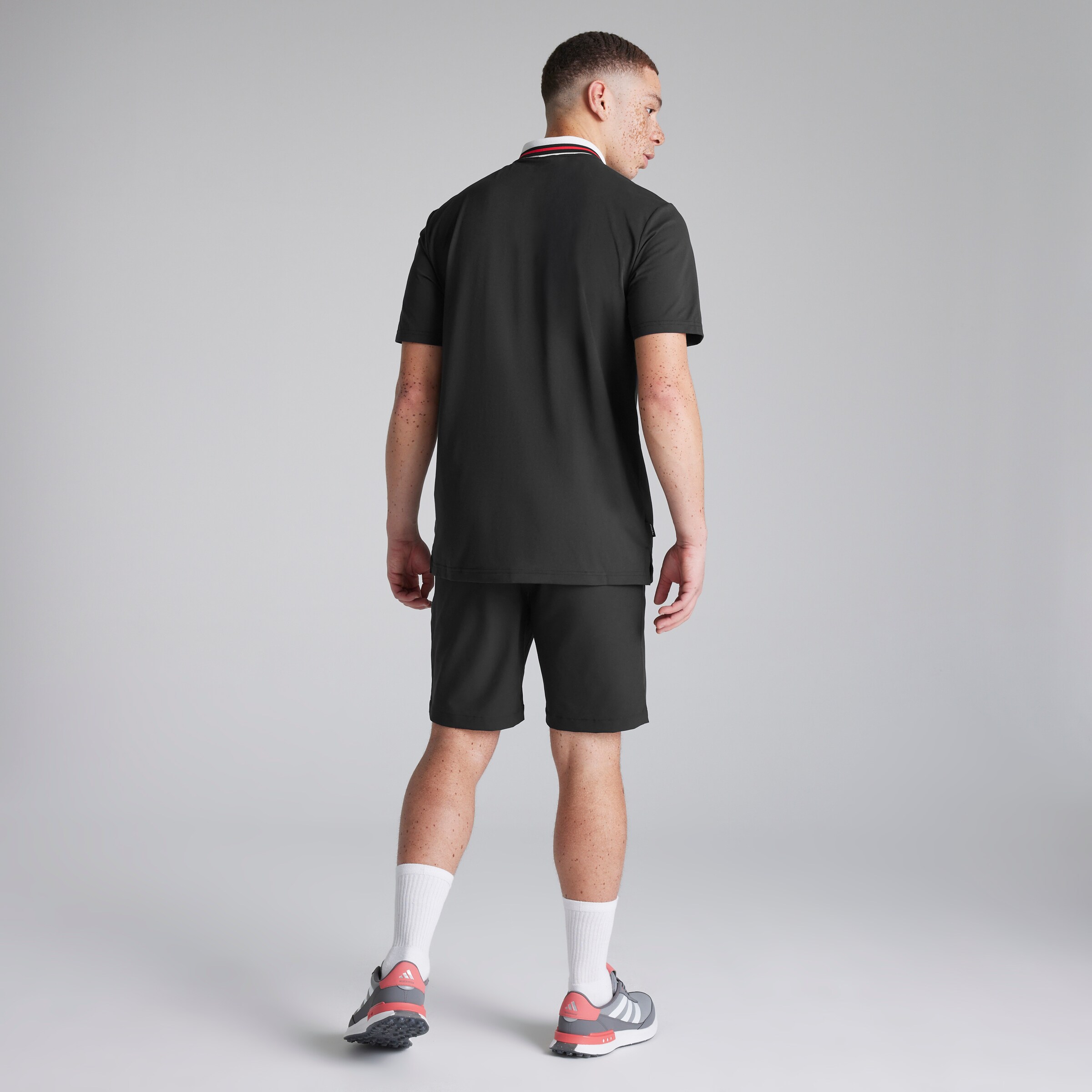 Manchester United x adidas Golf Ultimate365 8.5-Inch Golf Shorts Black Noir Détail [2-5]