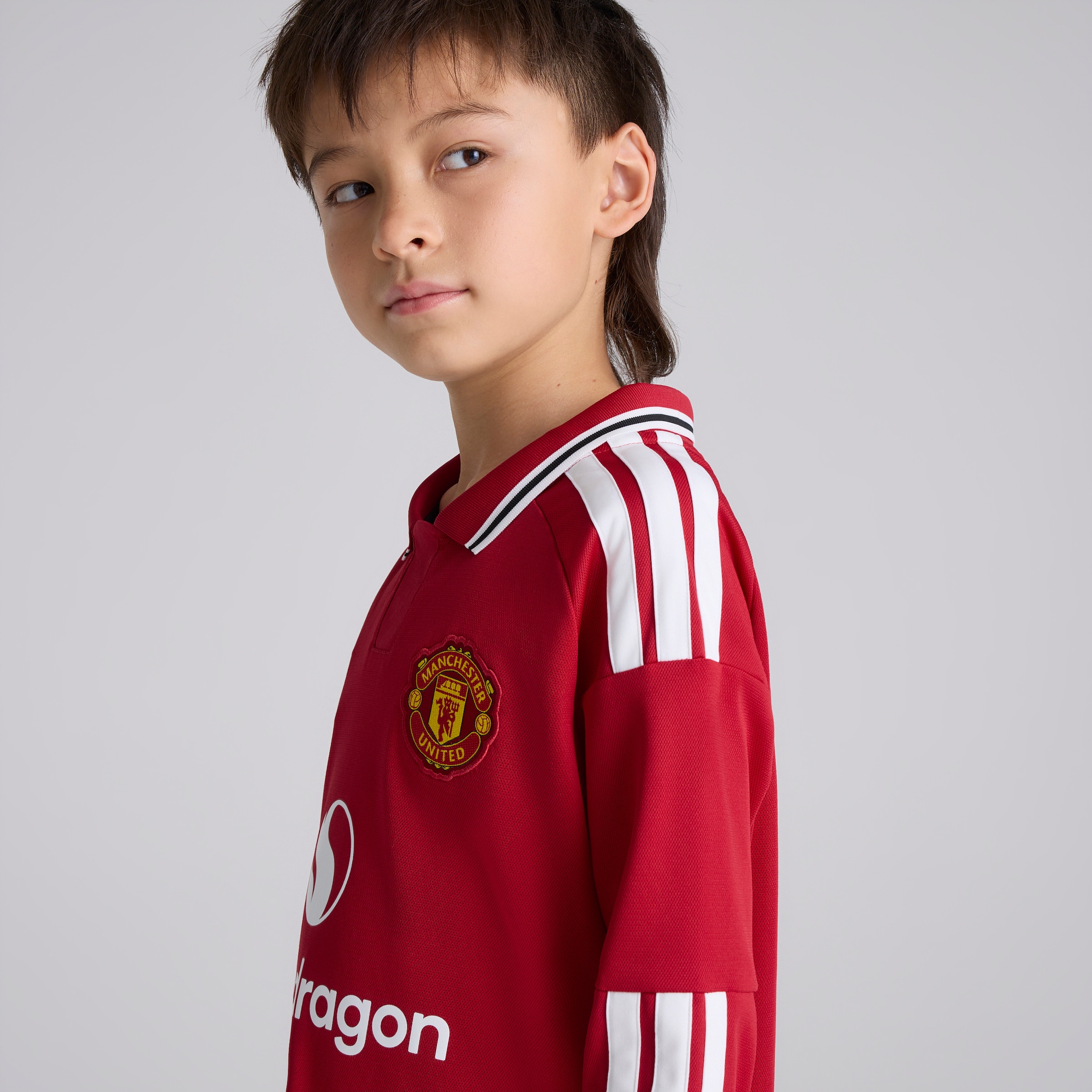 Manchester United Kids 26/27 Home Long Sleeve Jersey 红色 细节 [4-7]