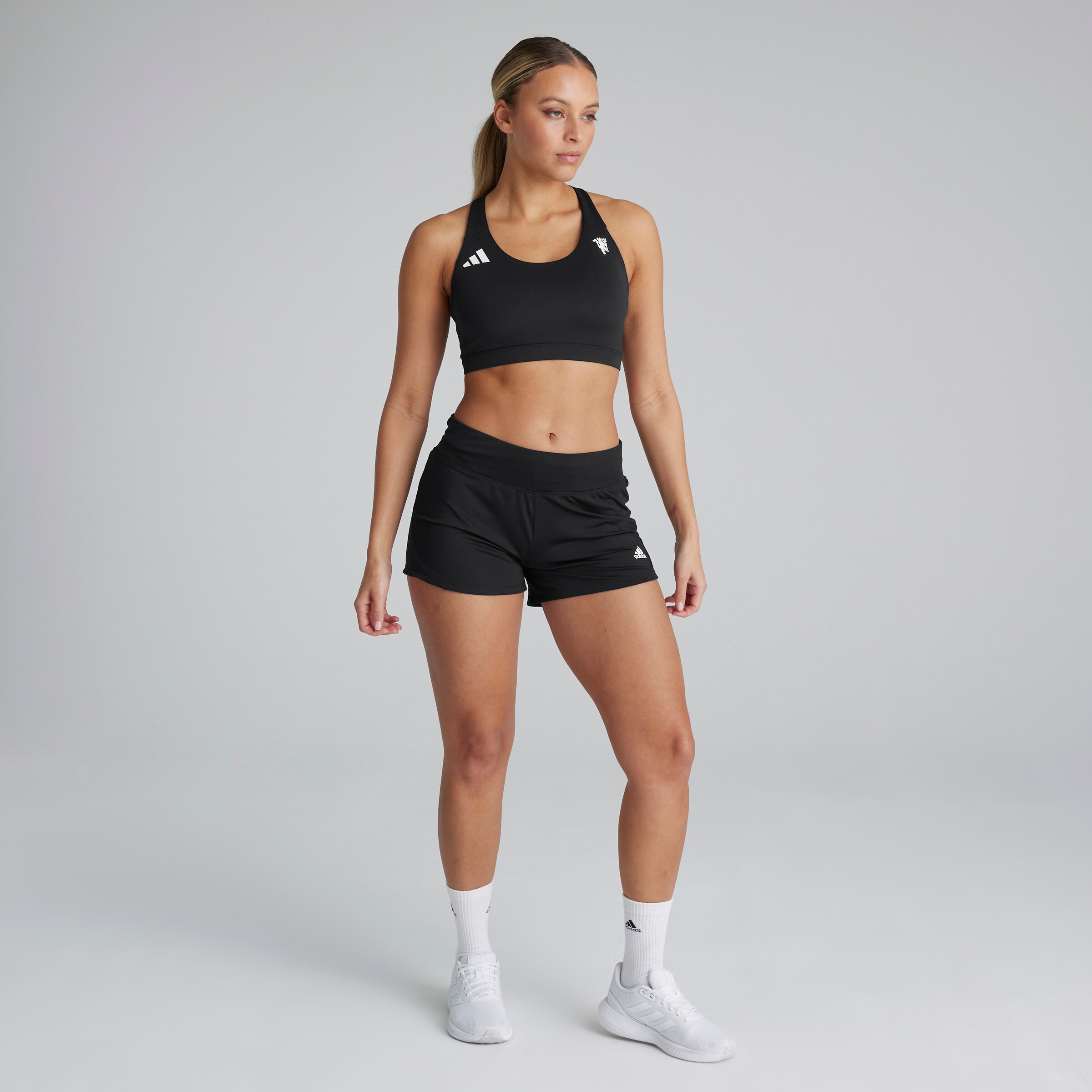 Manchester United x adidas Womens Essentials Aeroready 3-Stripes Sports Bra Black Schwarz Detail [3-5]