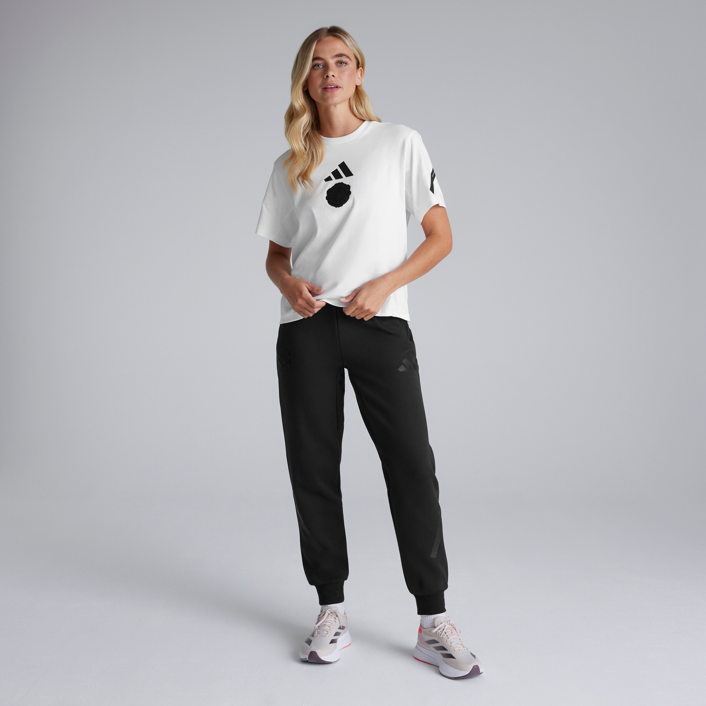 Pantalons de SurvÃªtement Noir Z.N.E. de Manchester United x adidas Femmes Noir Détail [3-6]