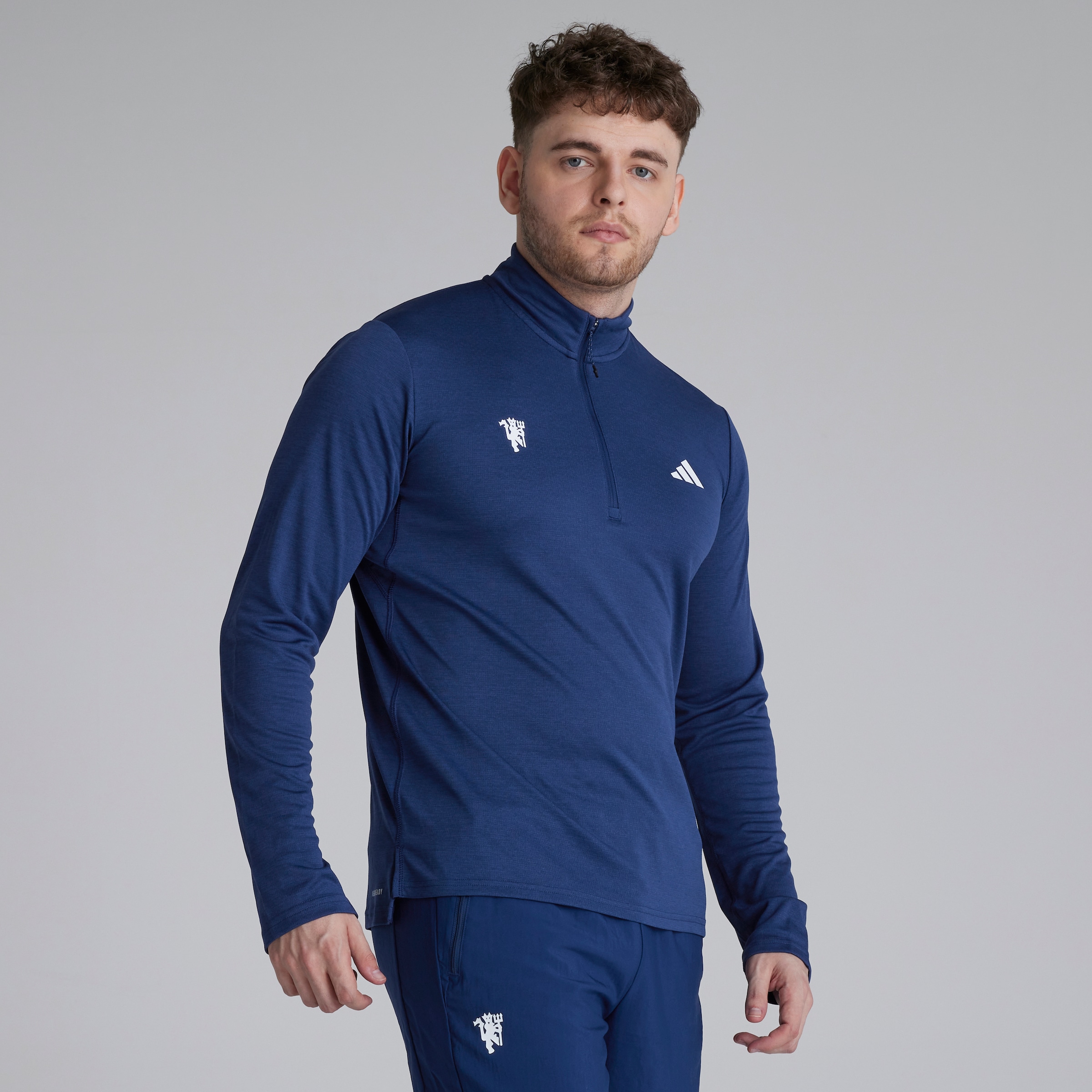 MANCHESTER UNITED-ADIDAS-AEROREADY-L-新品 c93c177e8d0f.jpg?width=3840&