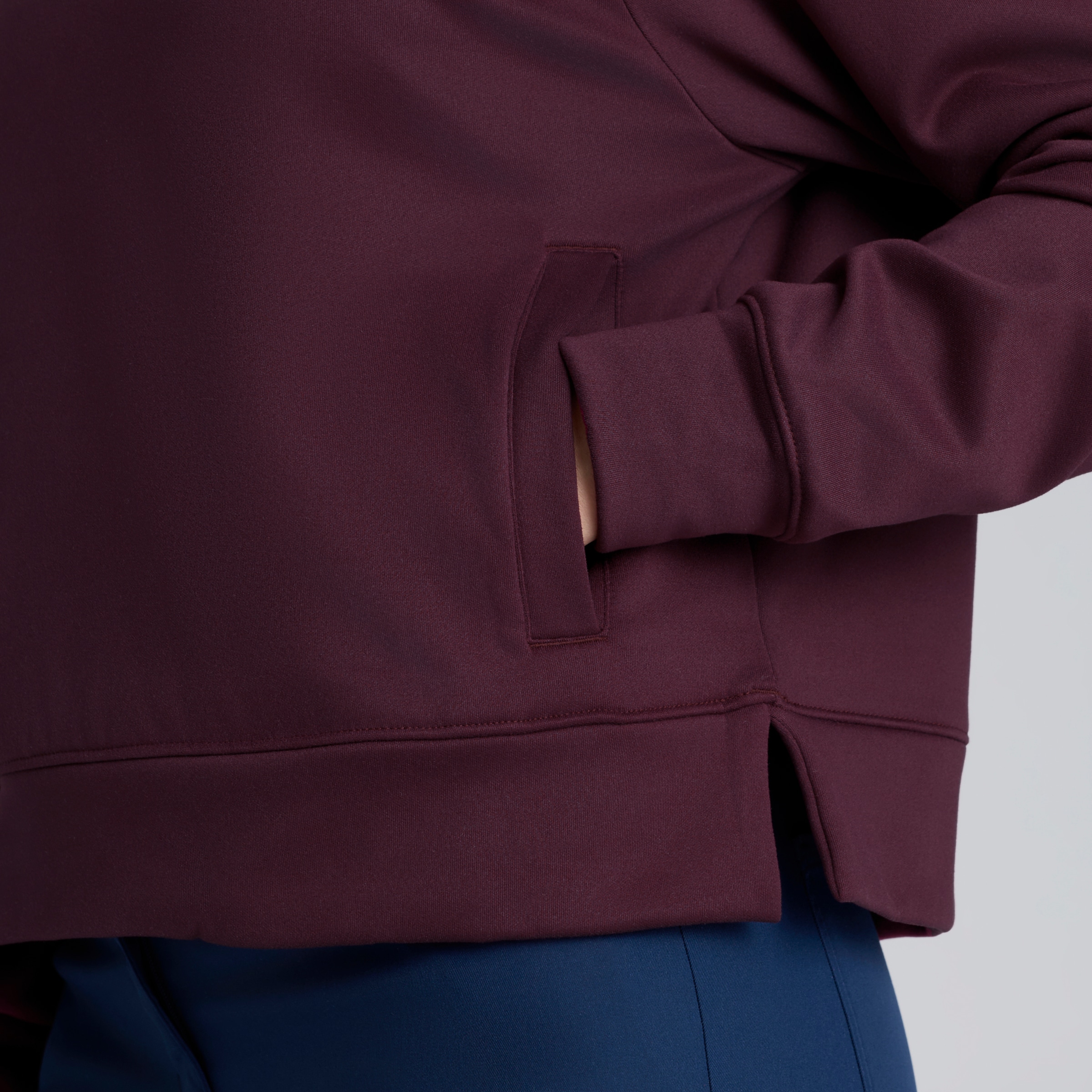 Manchester United x adidas Womens Golf Ultimate 365 Quarter-Zip Maroon Brown Detail [4-6]