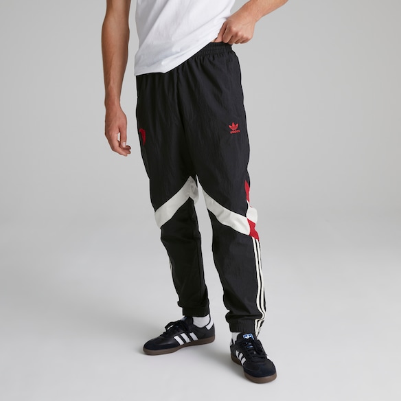 Manchester United Originals Tracksuit Bottoms Black