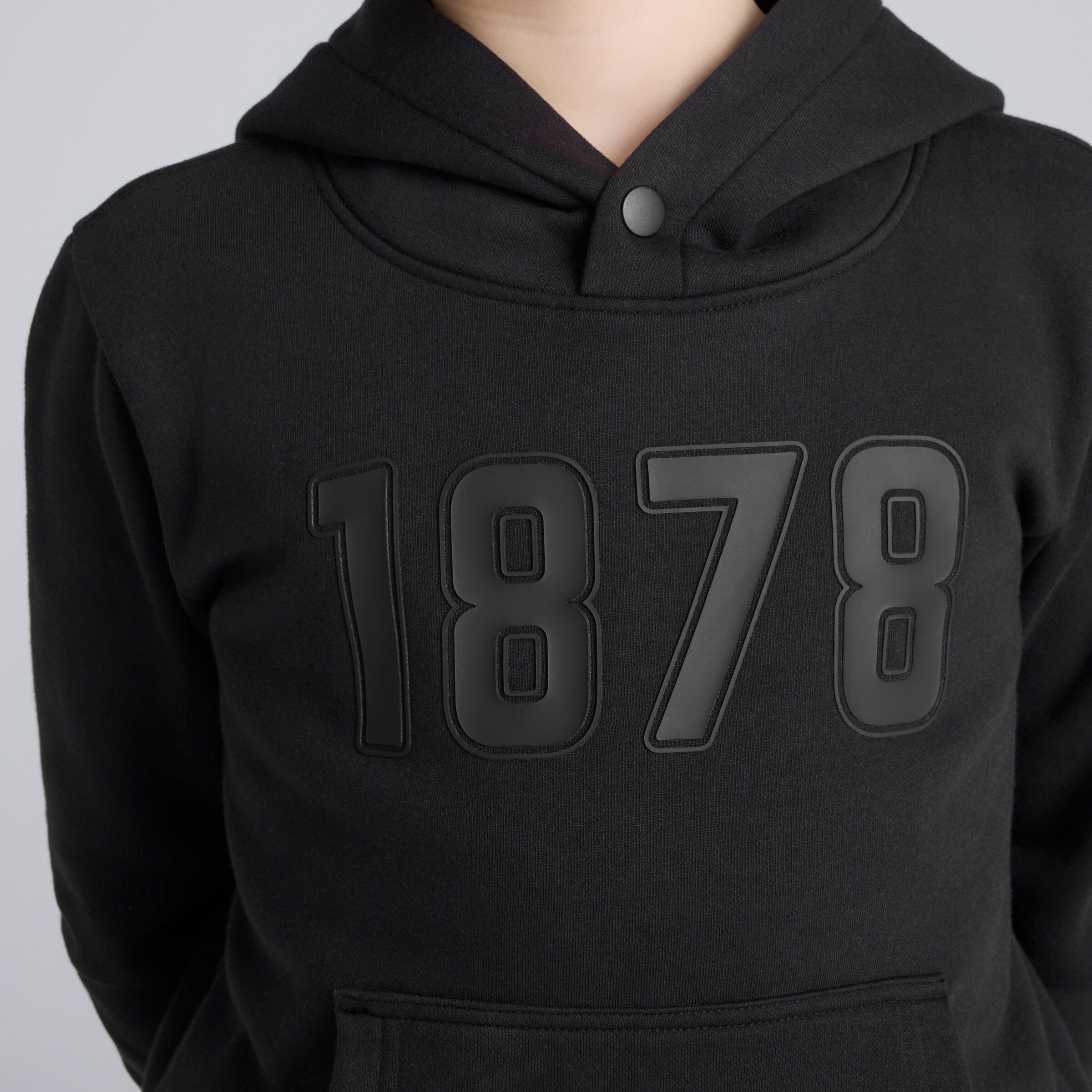 Manchester United Kids 1878 Overhead Hoodie Black Black Detail [6-6]