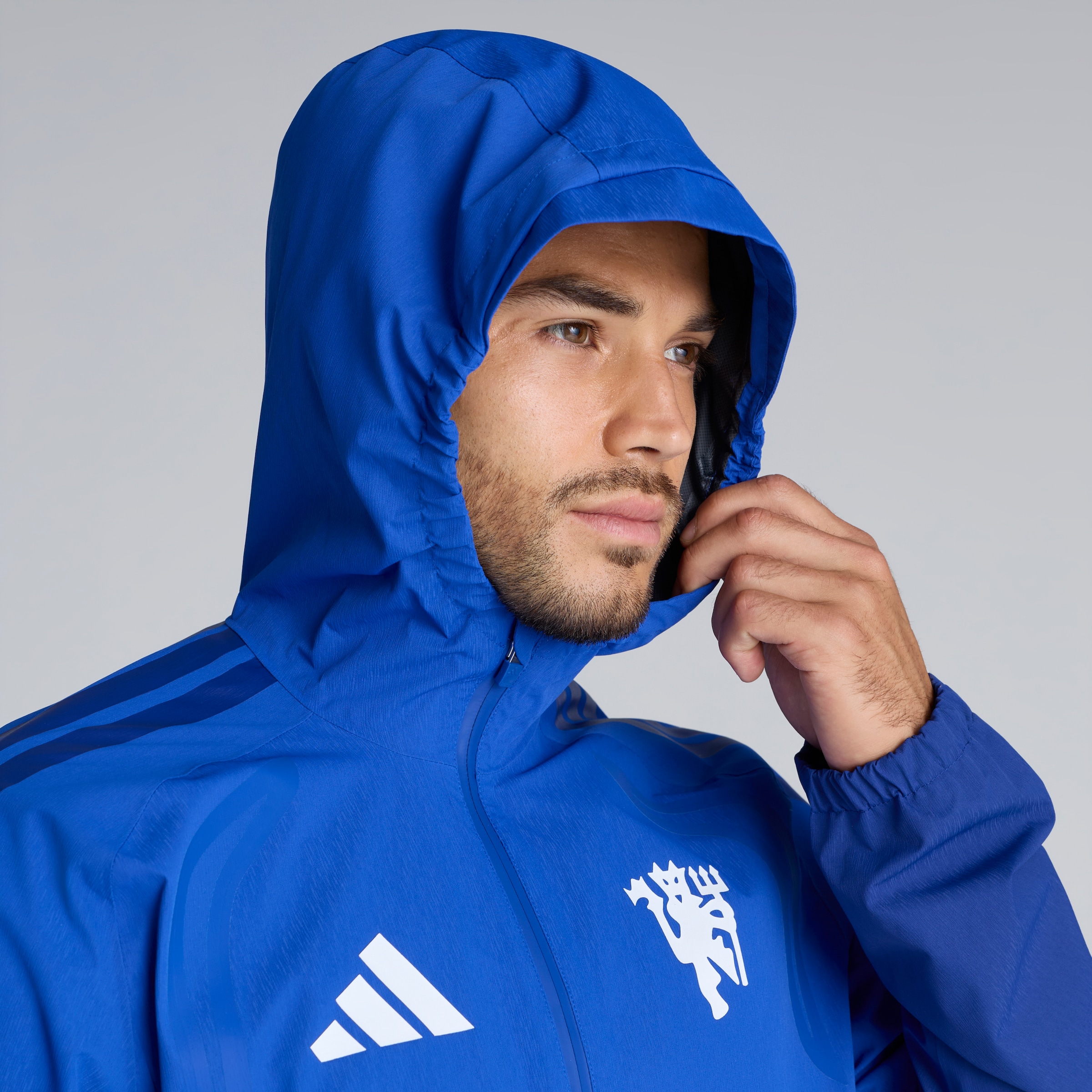 Manchester United 26/27 Cup Training Tiro Authentic Rain Jacket Blue Blau Detail [6-6]