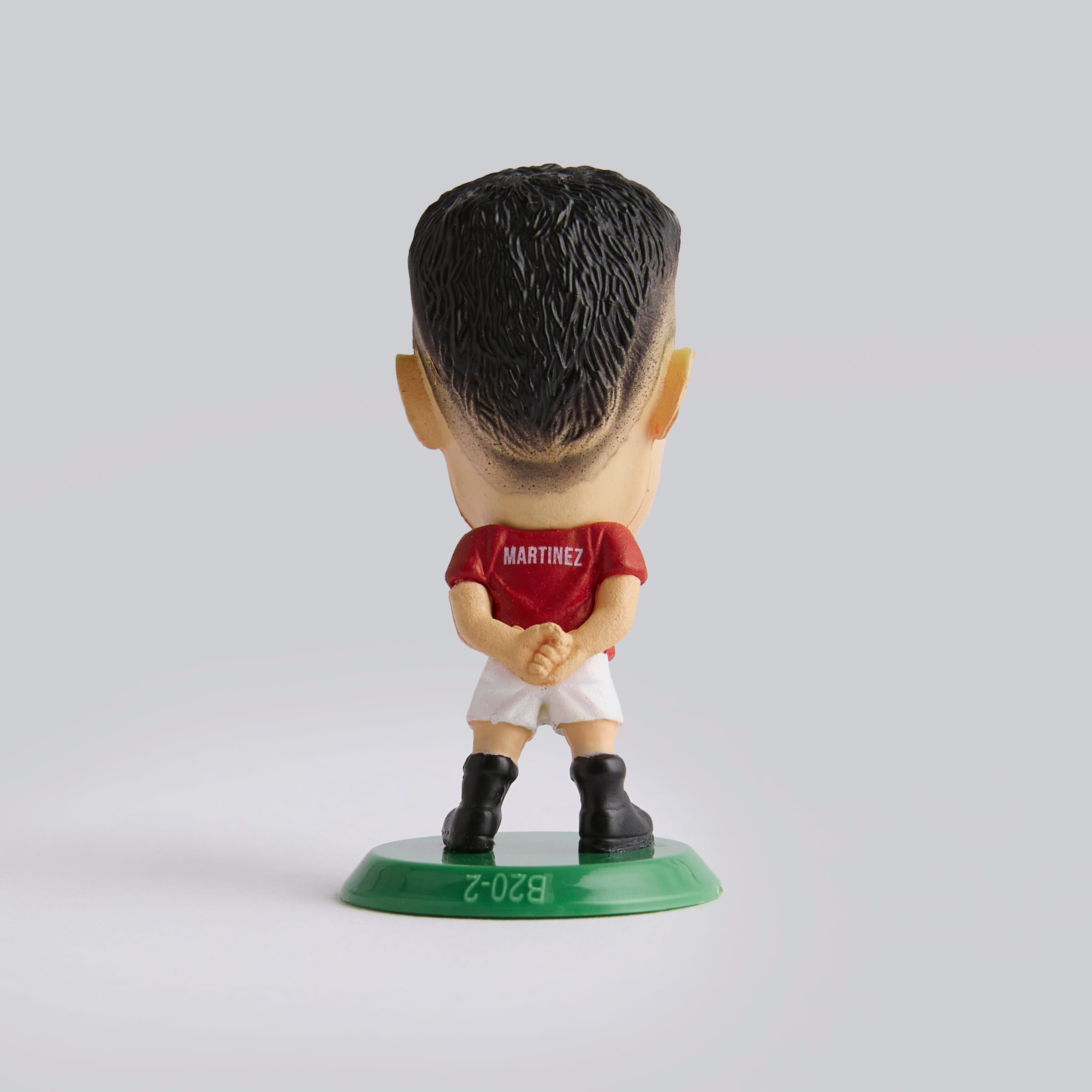 Manchester United SoccerStarz Lisandro Martinez Figurine Red Red Detail [3-4]