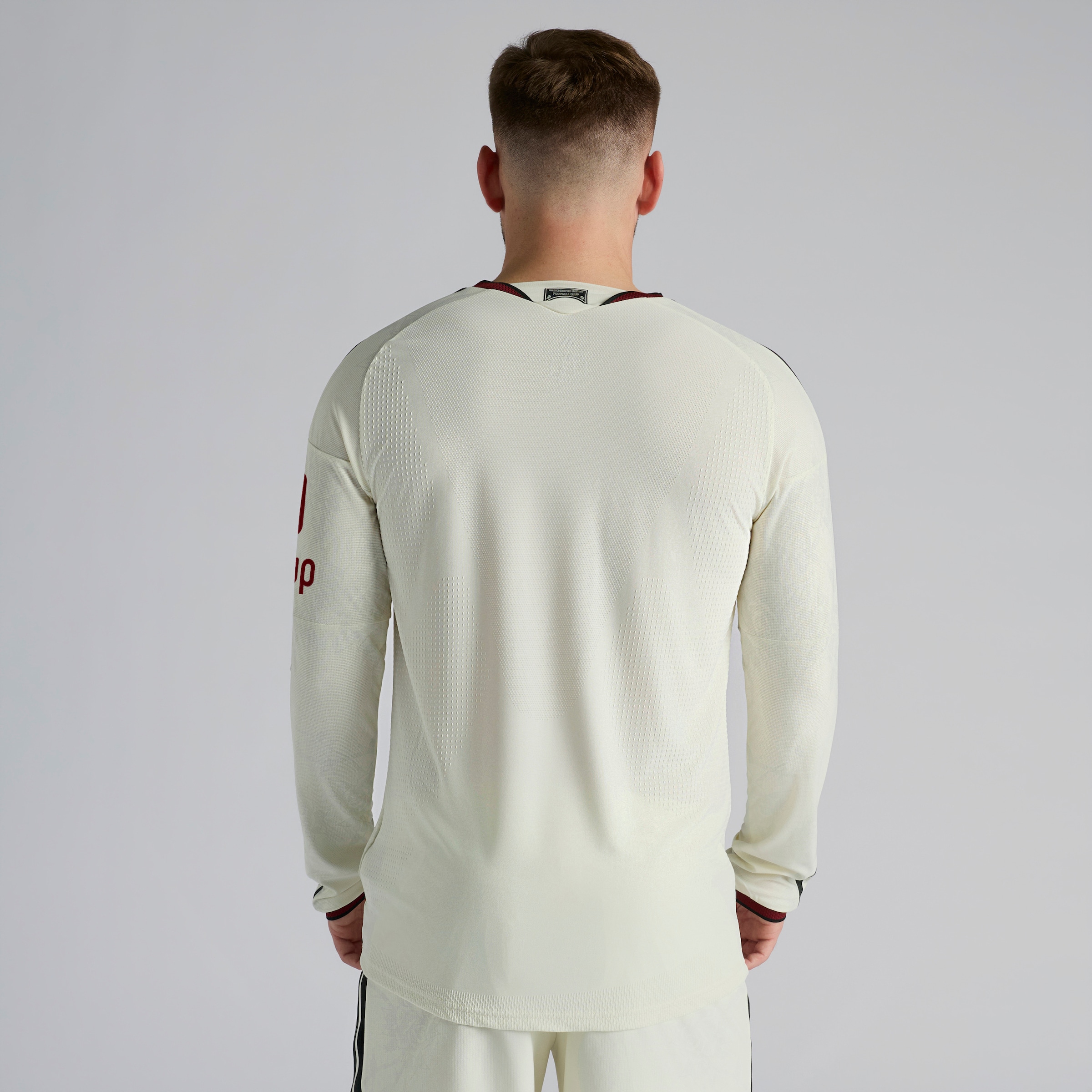 Manchester United 26/27 Third Authentic Long Sleeve Jersey Beige Detail [2-7]