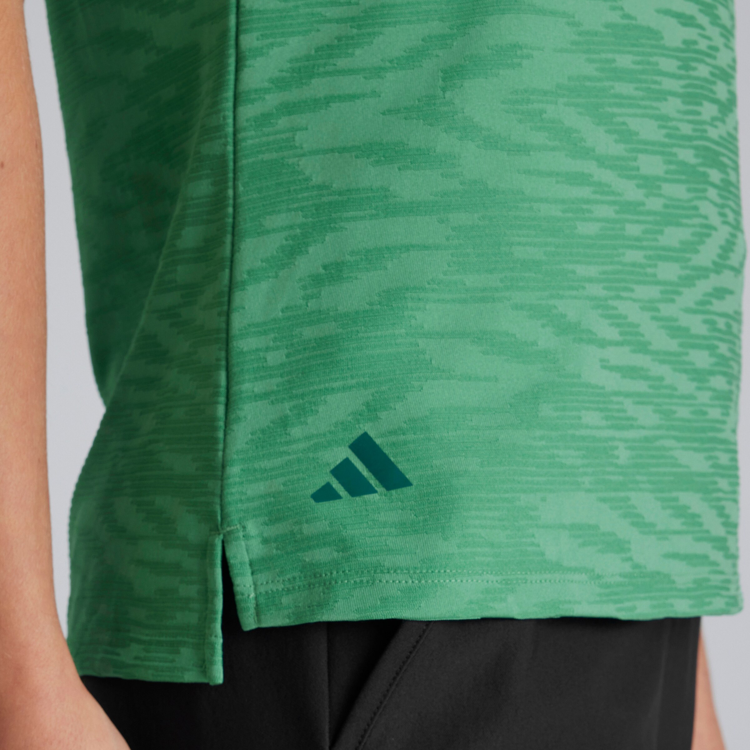 Manchester United x adidas Womens Golf Ultimate365 Jacquard Polo Shirt Green Green Detail [4-6]