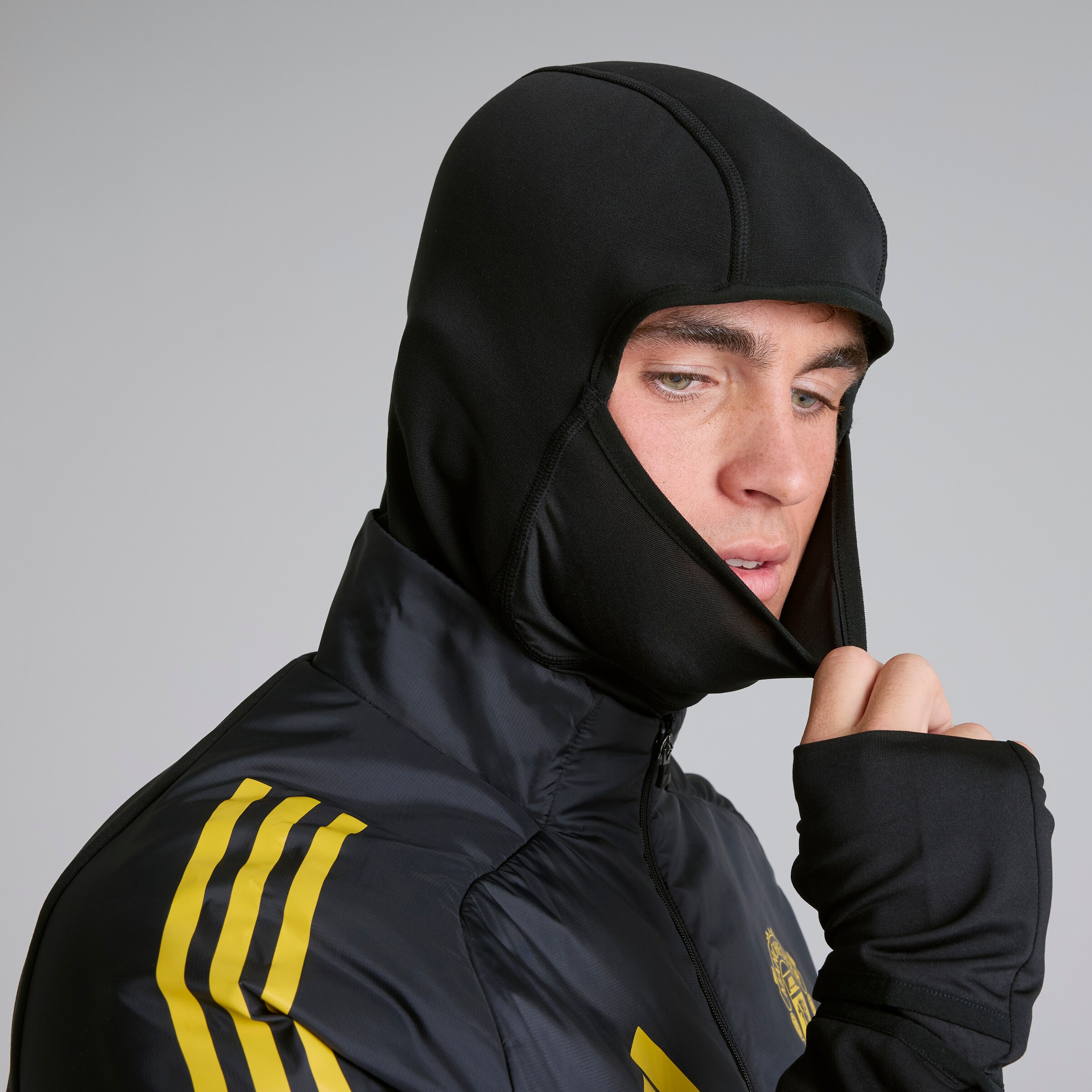 Manchester United Tiro 25 Competition Winterized Top Negro Detalle [6-6]