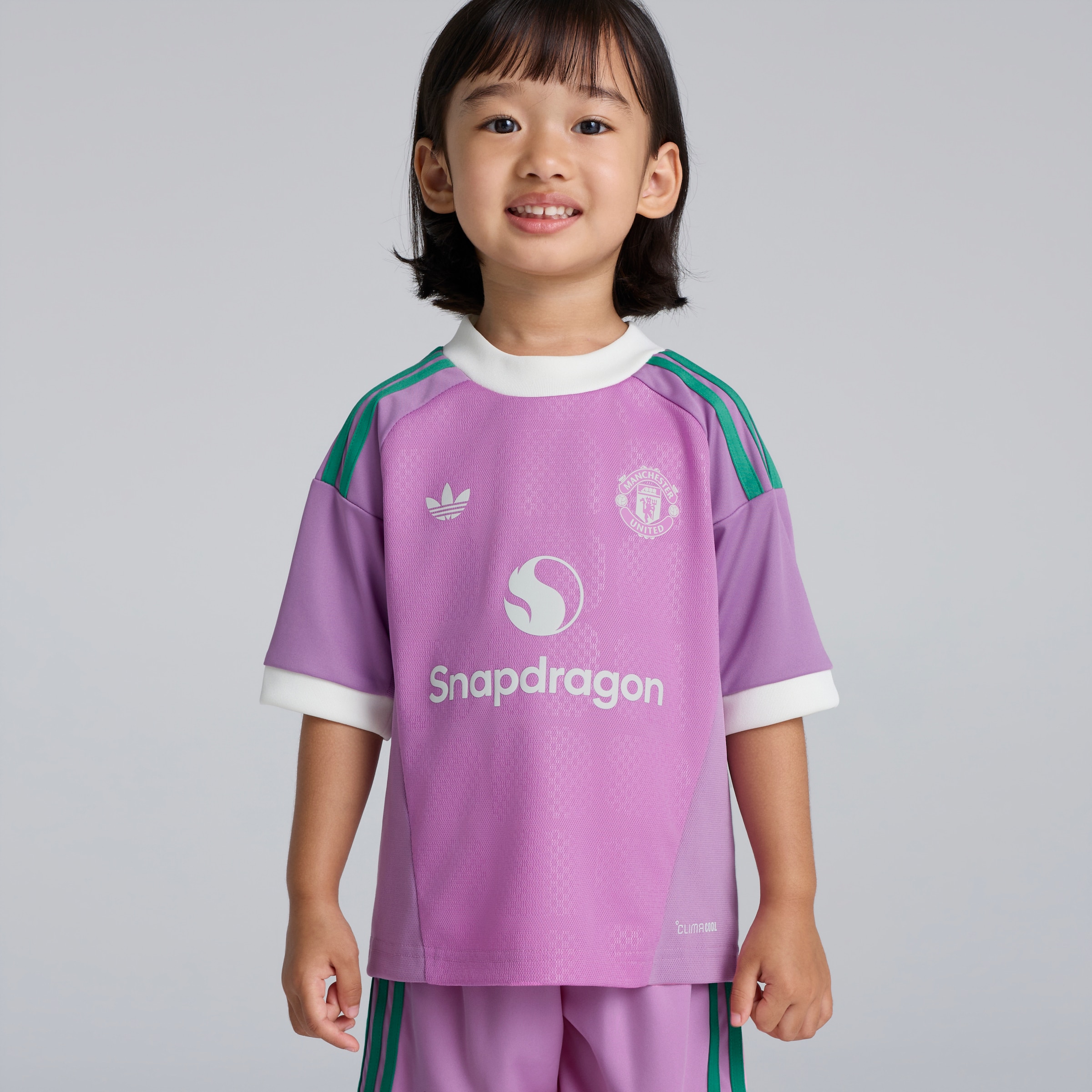 Manchester United Kids 26/27 Away Goalkeeper Mini Kit Purple 紫色 细节 [4-7]