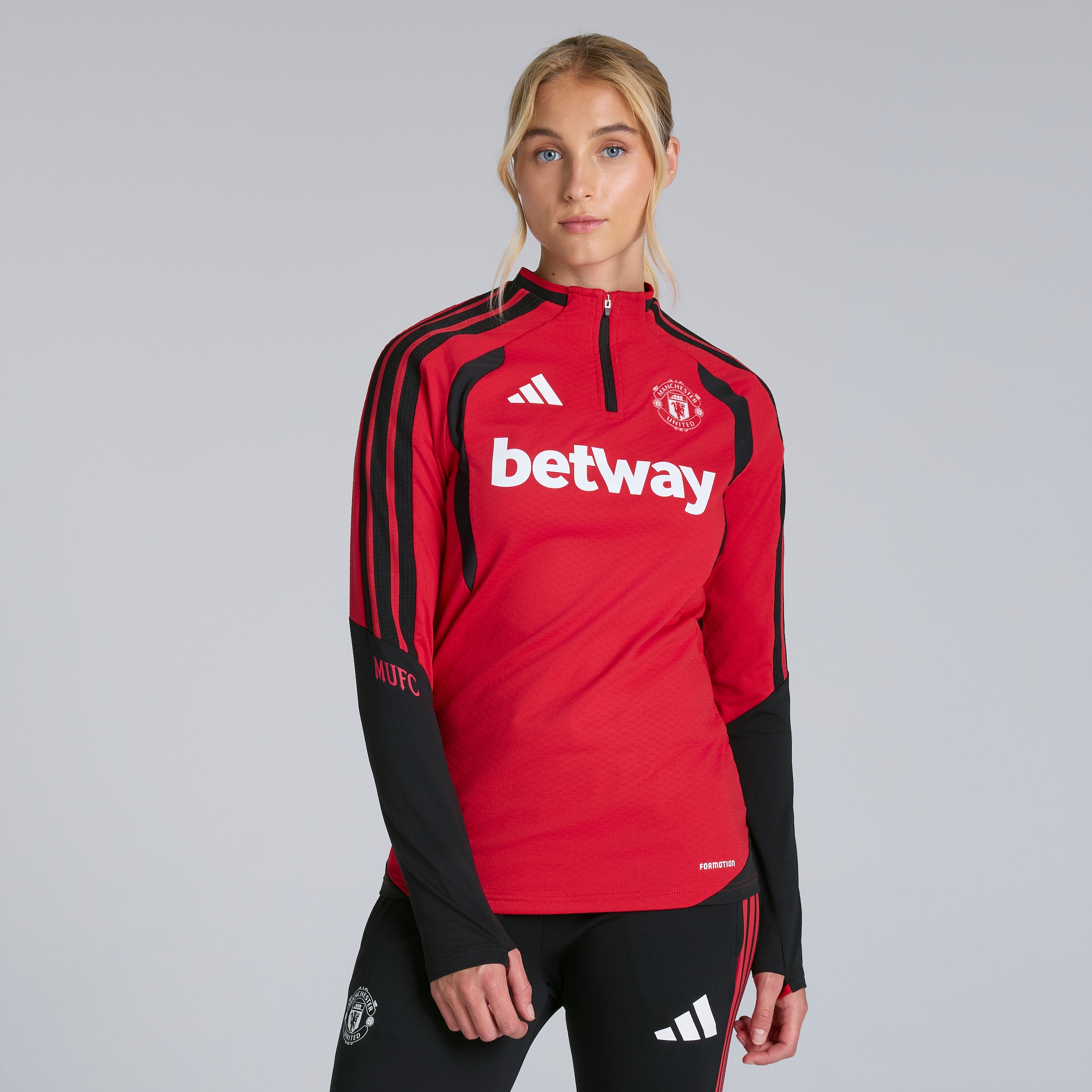 Manchester United Womens 26/27 Training Tiro Authentic Top Red