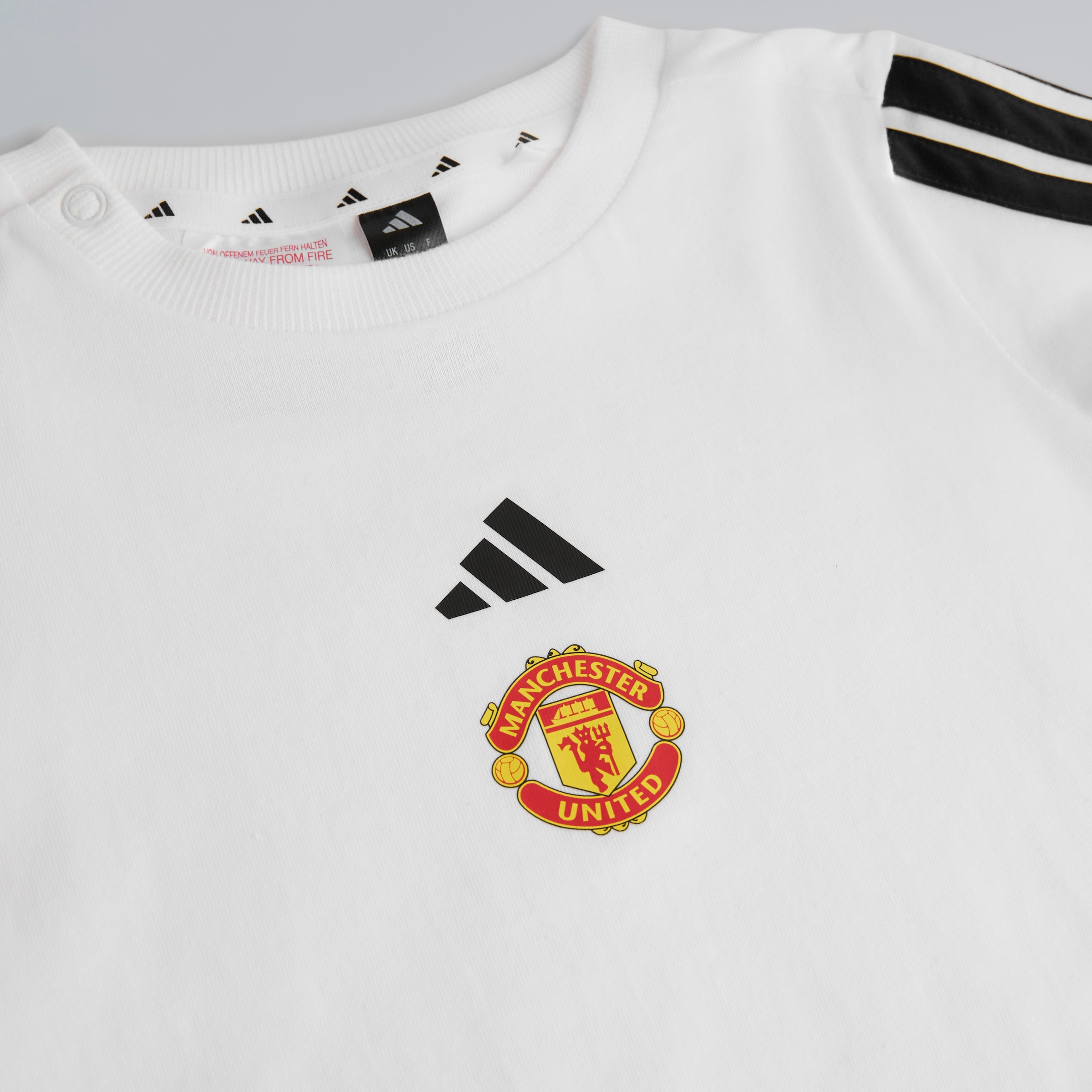 Manchester United x adidas Infant Essentials T-Shirt Set White/Black Detail [3-4]