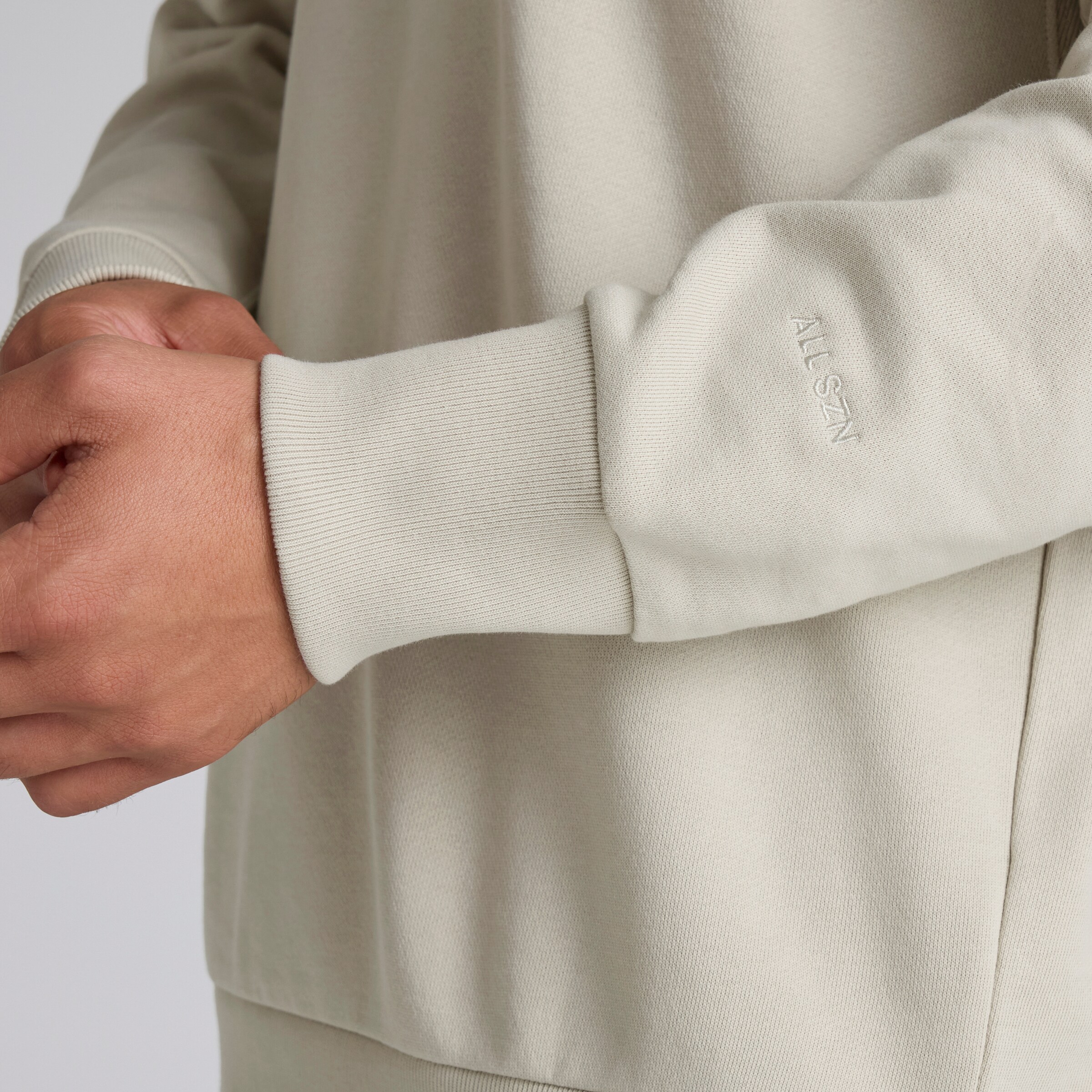 Manchester United x adidas ALL SZN Crew Sweatshirt Beige Beige Détail [5-5]