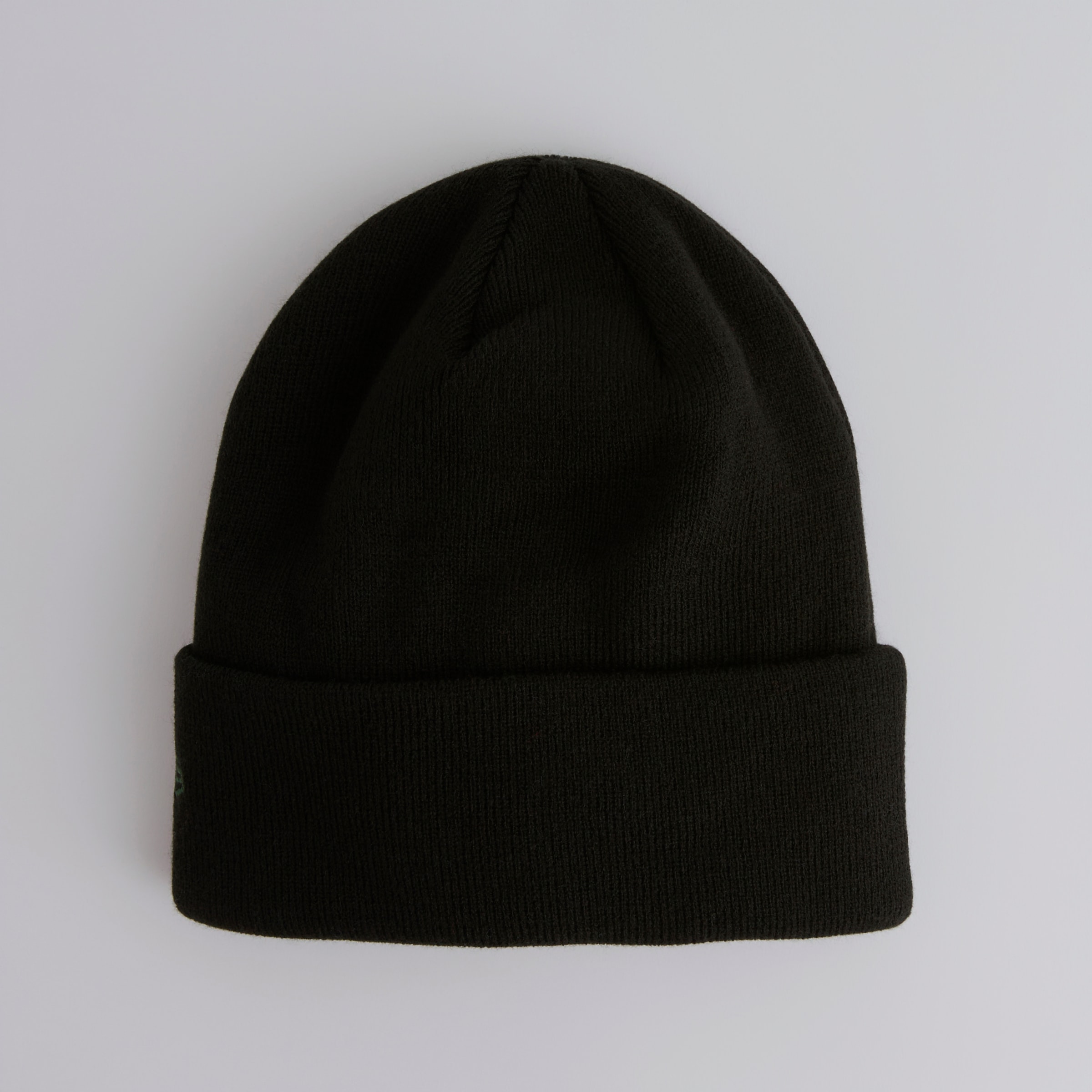 Manchester United x New Era Devil Cuff Beanie Black Negro Detalle [2-4]