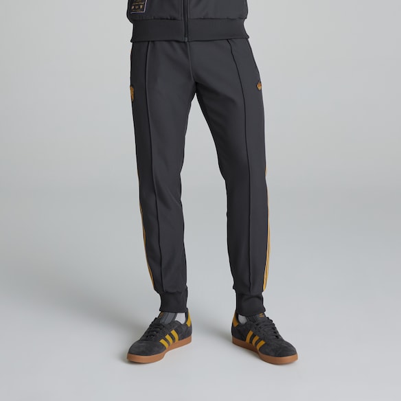 Manchester United Terrace Icons Track Pants Black