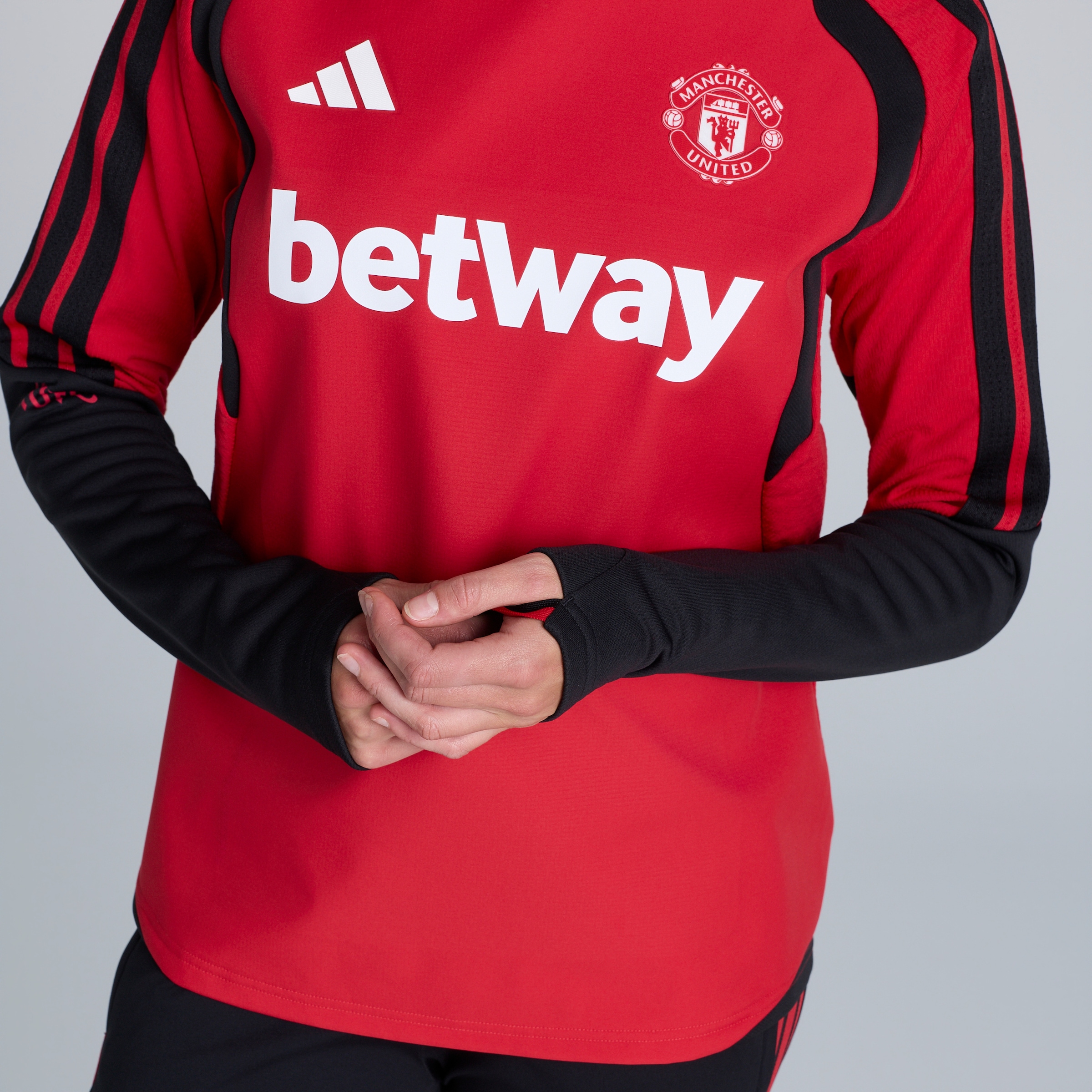 Manchester United Womens 26/27 Training Tiro Authentic Warm Top Red (Sponsored) Red Detail [4-5]