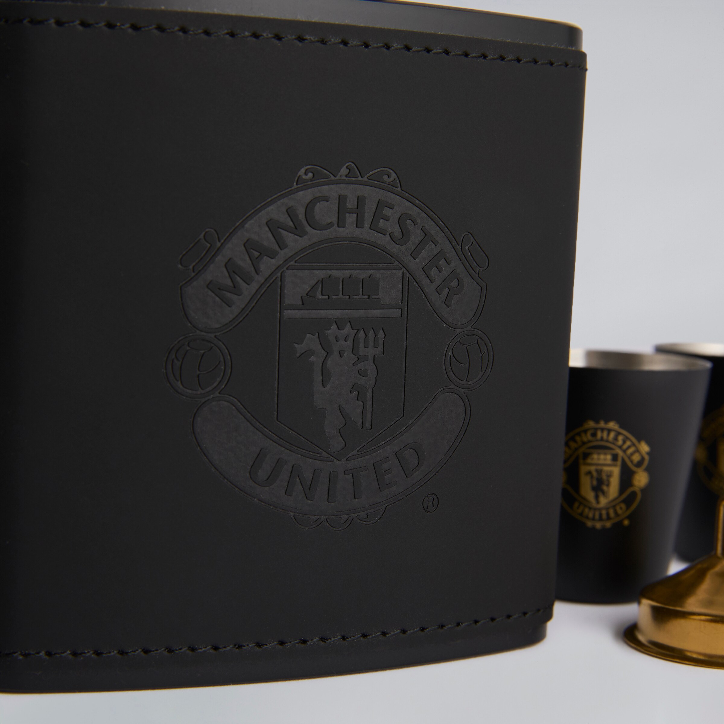 Manchester United Hipflask  Gift Box Black Black Detail [4-4]