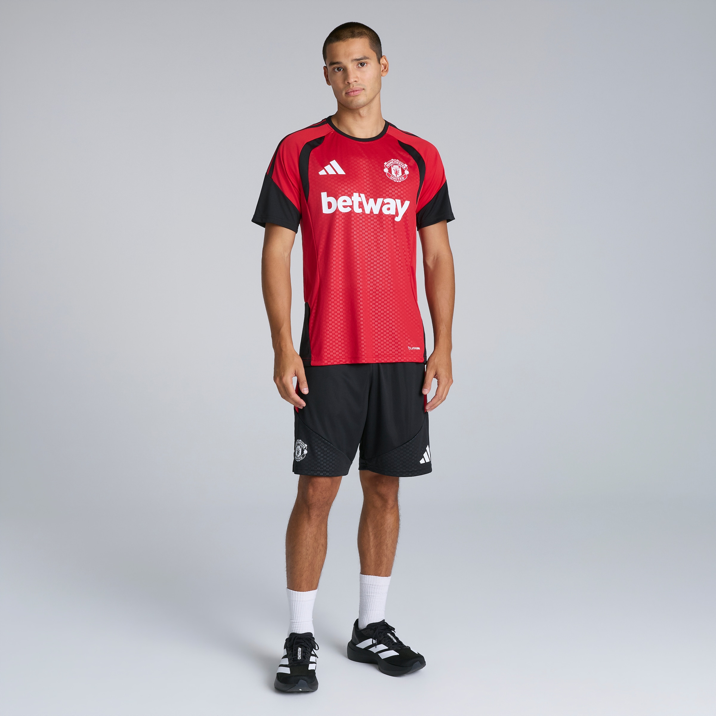 Manchester United 26/27 Training Tiro Jersey Red (Sponsored) Red Detail [3-5]