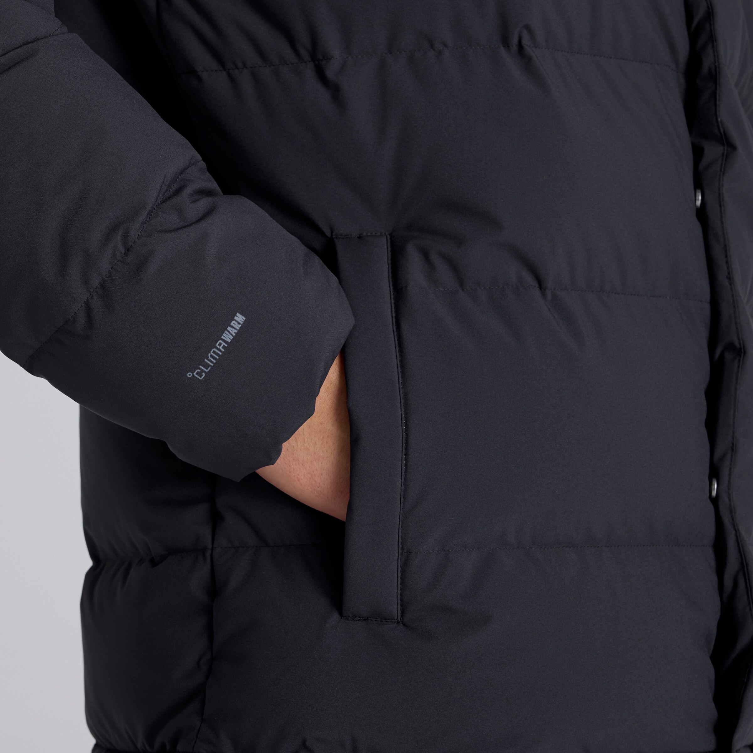 Manchester United x adidas Helionic CLIMAWARM Hooded Down Jacket Black Black Detail [4-6]