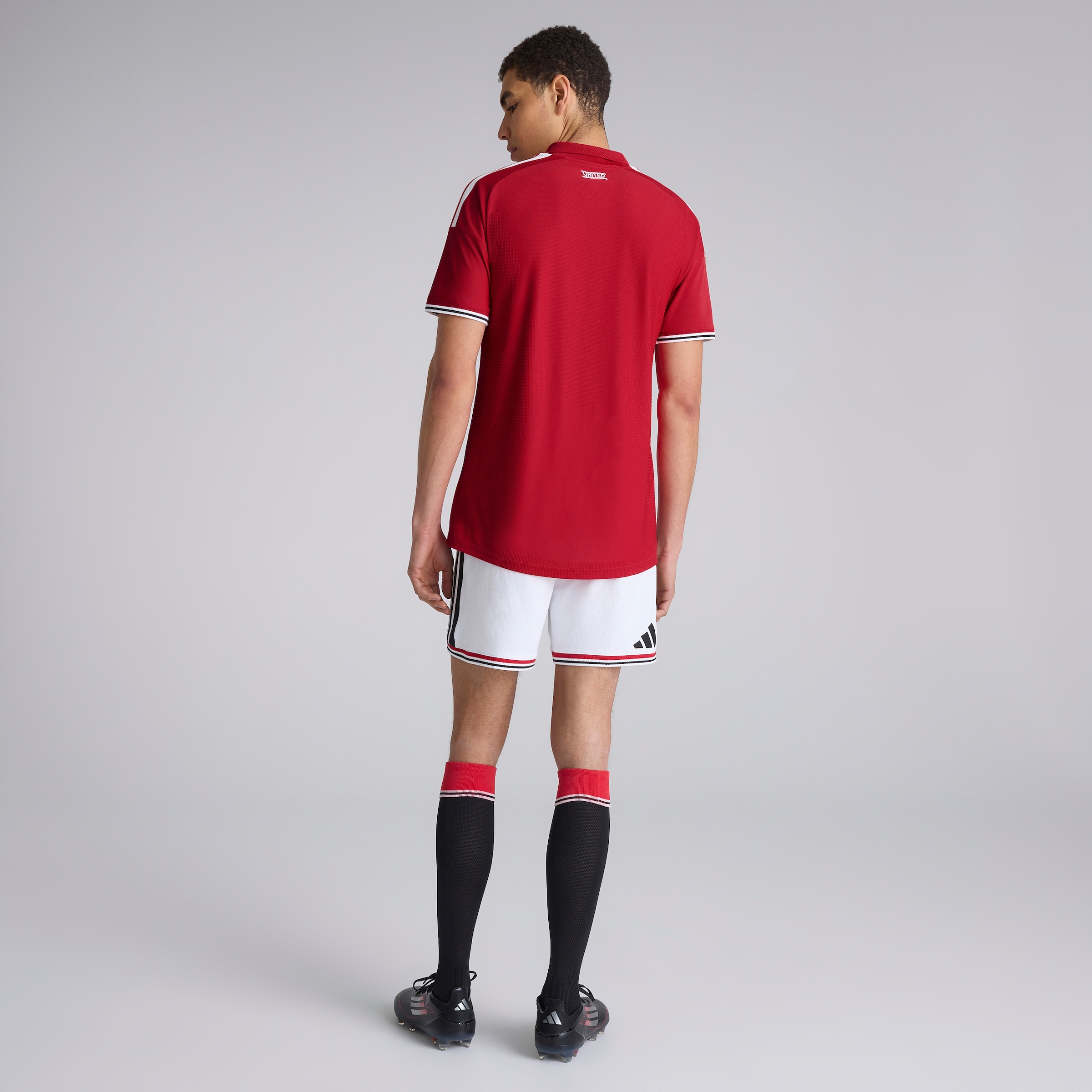 Manchester United 26/27 Home Authentic Shorts White Blanc Détail [2-5]