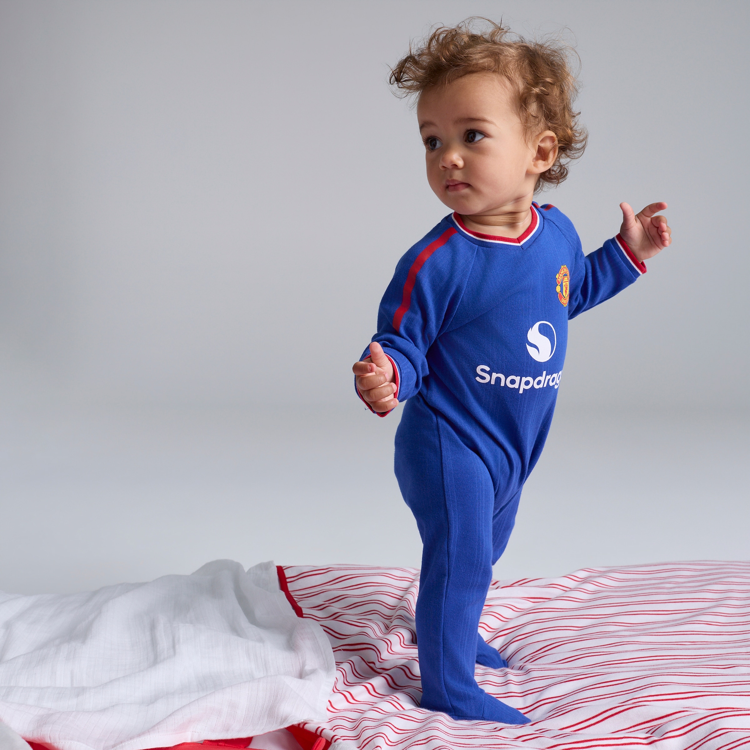 Manchester United Baby 26/27 Away Sleepsuit Blue Blue Detail [4-6]