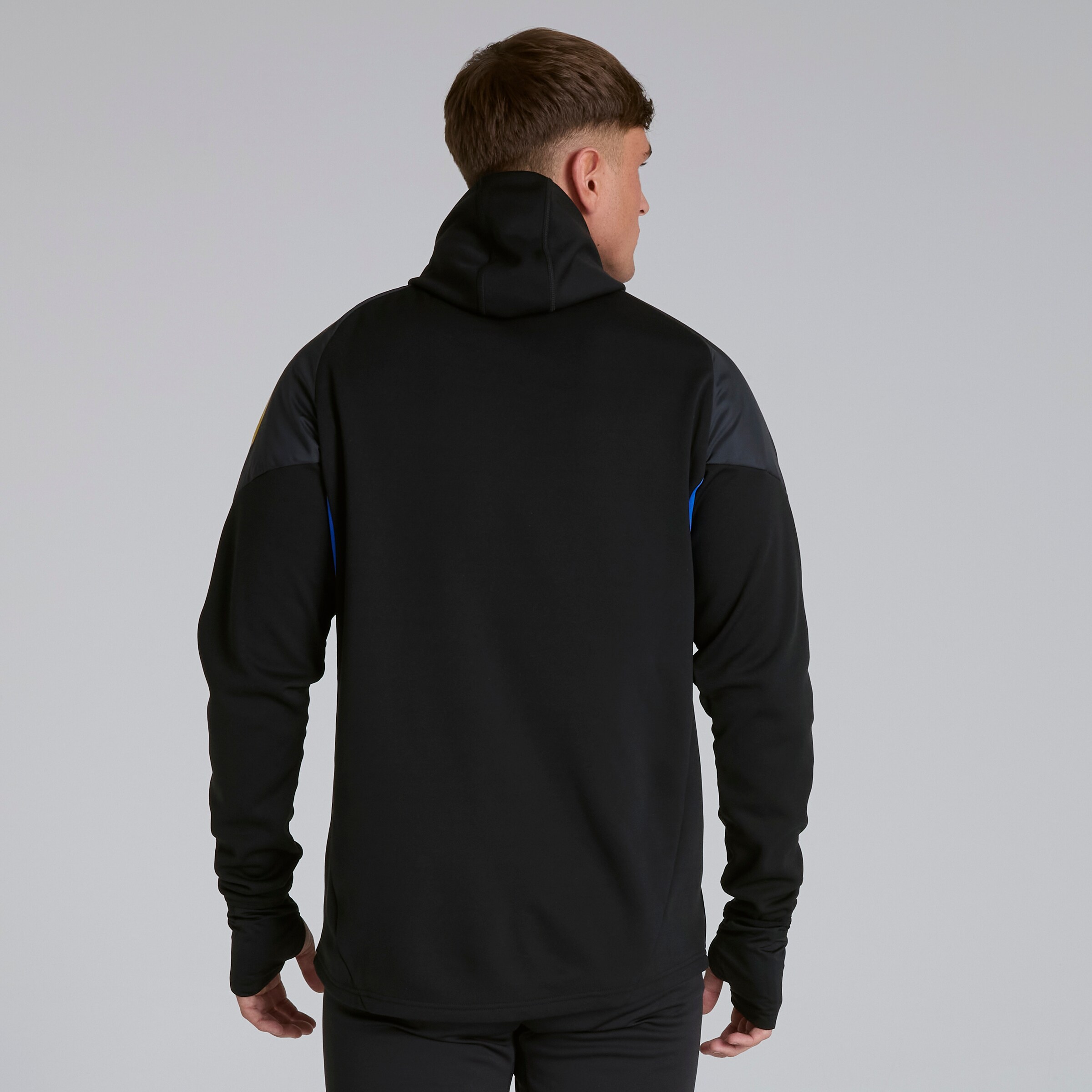 Manchester United Tiro 25 Competition Winterized Top Negro Detalle [2-6]