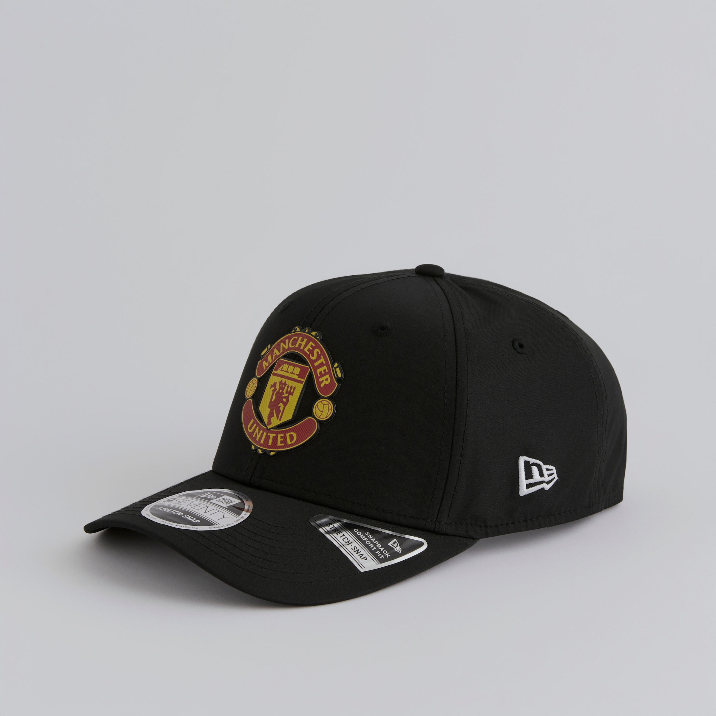 Manchester United x New Era Full Colour Crest 9Seventy Cap Black Black Detail [3-5]