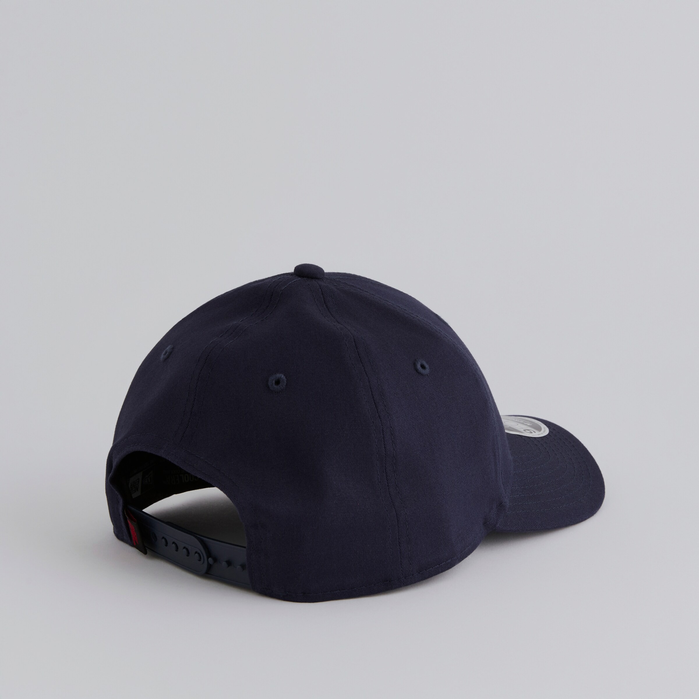 Manchester United x New Era Wordmark 9Forty Cap Navy Navy blue Detail [4-5]